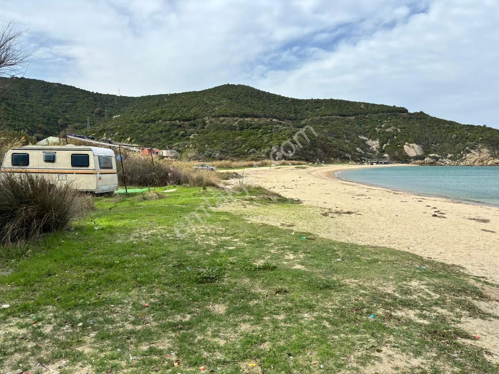 Ormanlı Köyü Manastır Koyunda Denize Sıfır Satılık 1698 M2 Arazi - Görsel 2