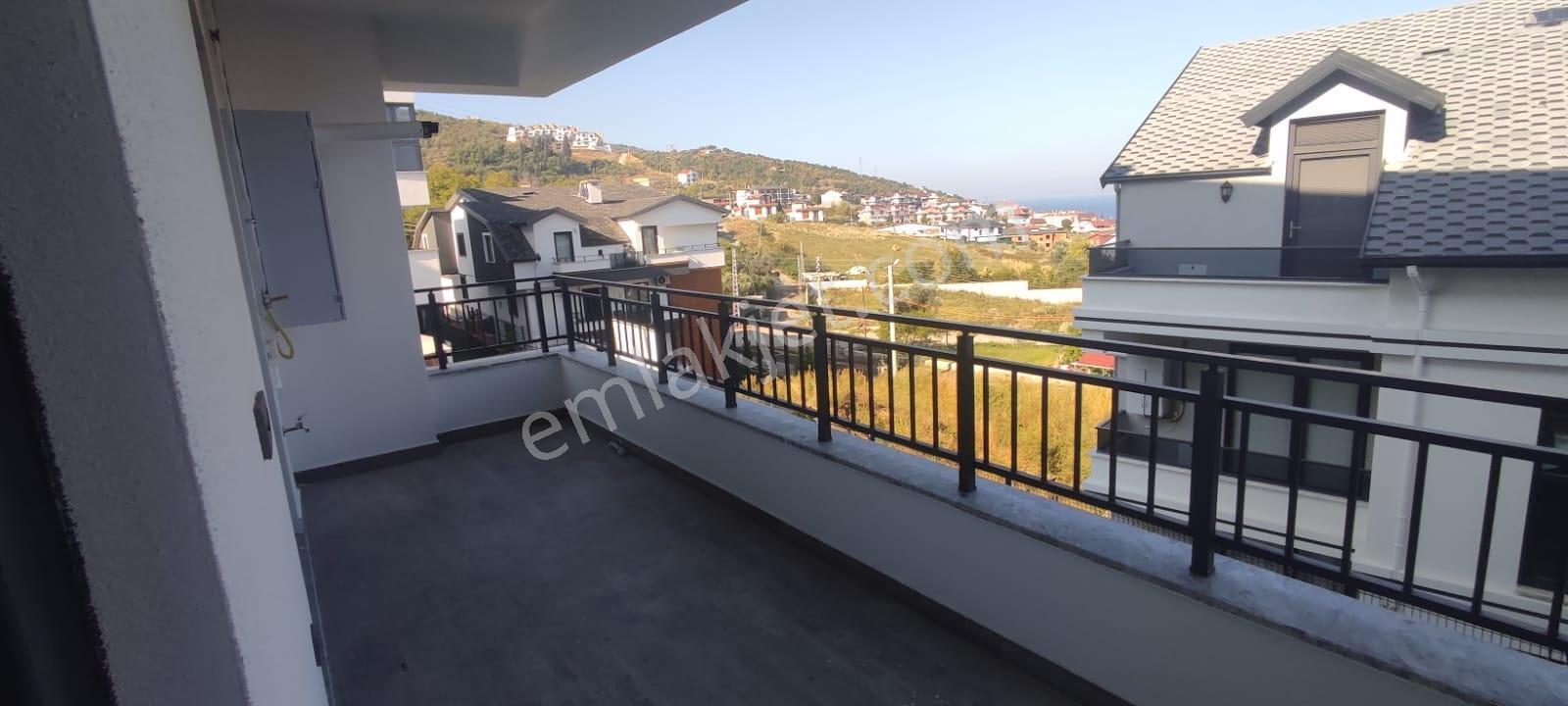 Deniz Manzaralı Şömineli Asansörlü Bahçe Dublex Kiralık Daire - Görsel 3