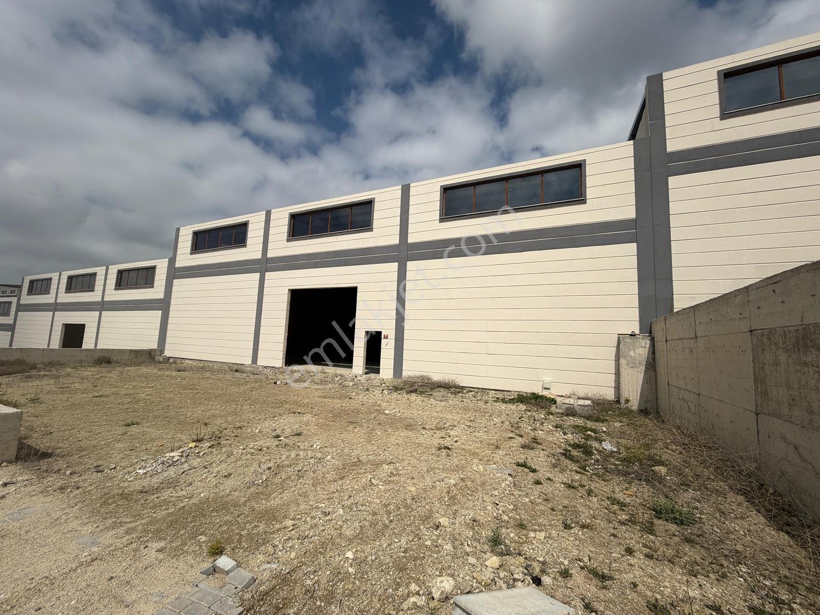 Cb Erva Dan Hurdacılar Toki'de 1000m2 Satılık Dükkan - Görsel 2