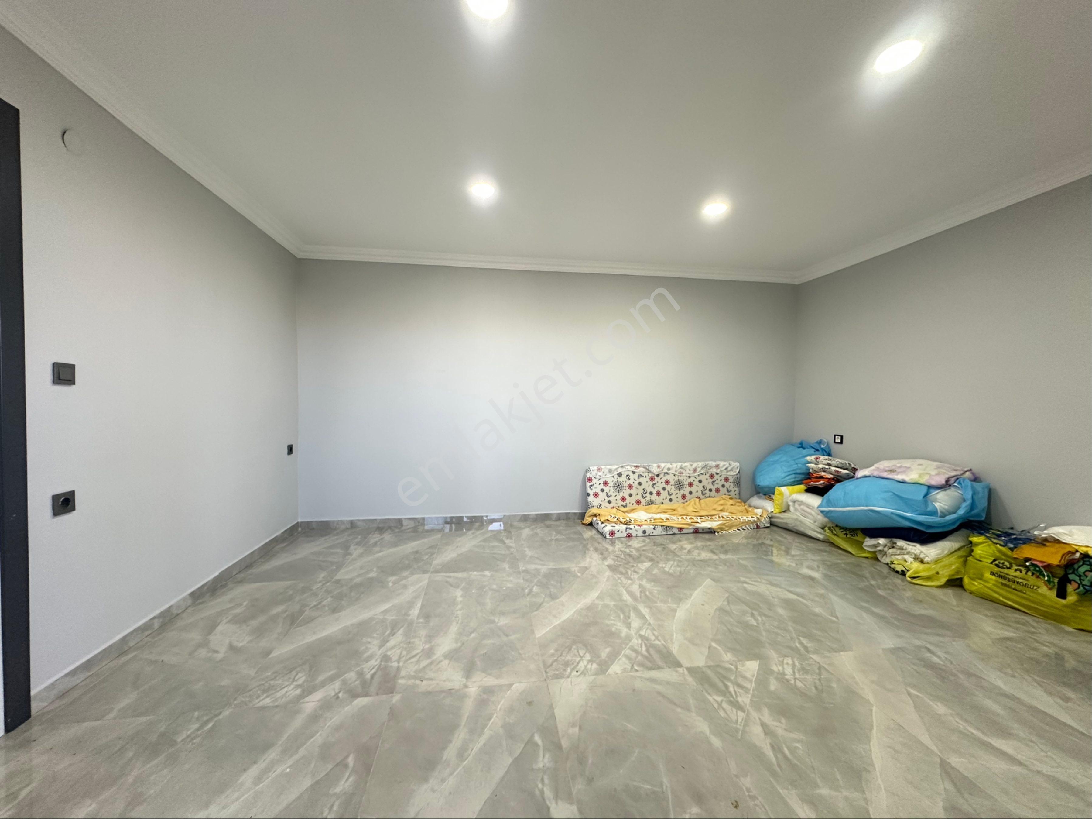 Didim Efelerde Kelepir Villa 4+1 Kış Bahçeli Merkezi Konumda - Görsel 28