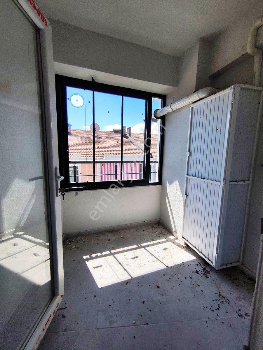 Muhtarım Gayrimenkulden Plevne Mah 2+1 Kiralık Daire - Görsel 3