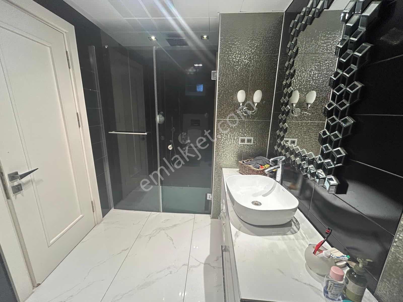 Şirinyalıda Deniz Man. Özel Tasarım Konseptli 3+1 Kiralık Daire - Görsel 15