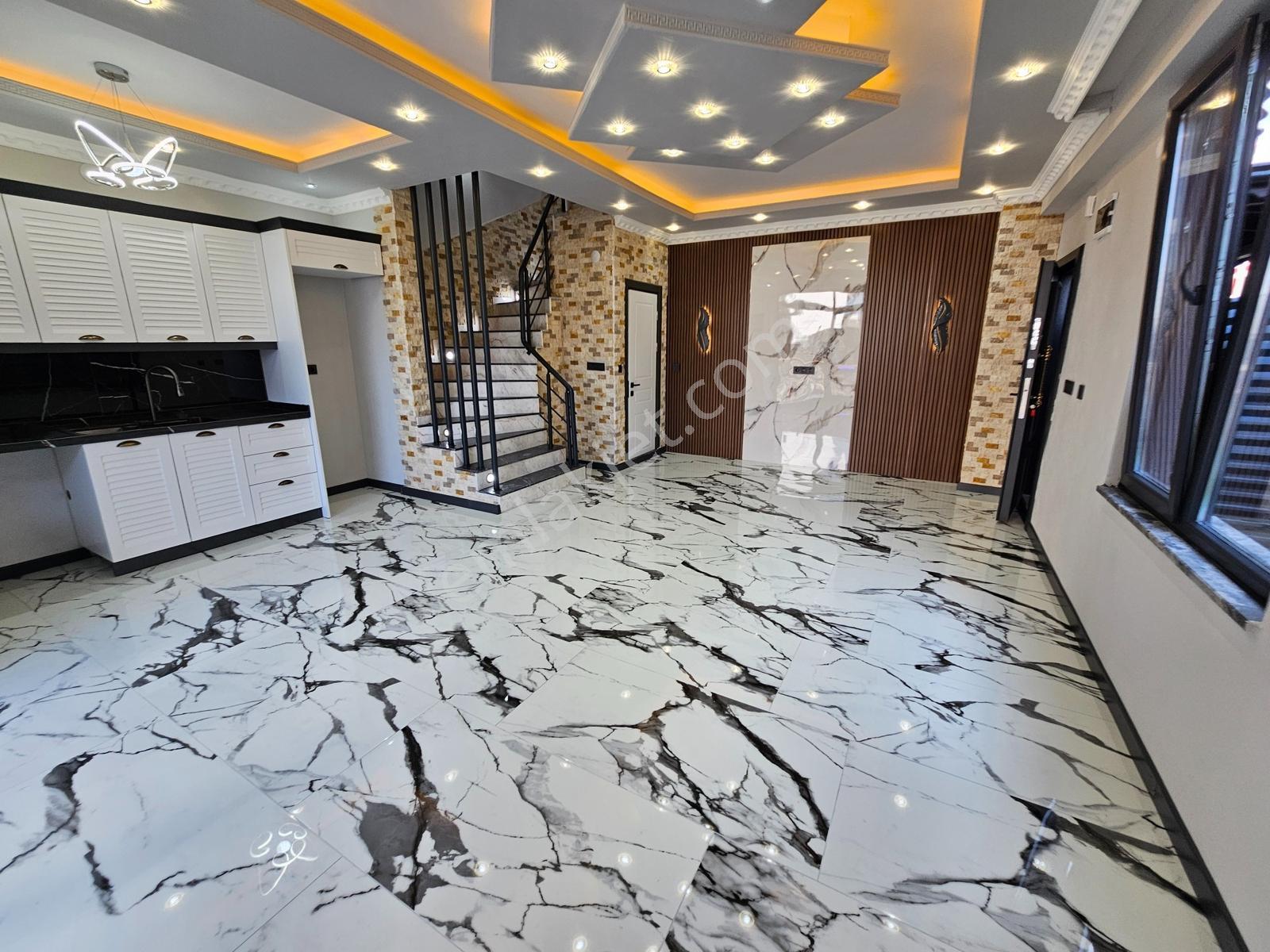 4+1 Müstakil Havuzlu ,denize Yürüme Mesafesinde Kiralık Villa - Görsel 27