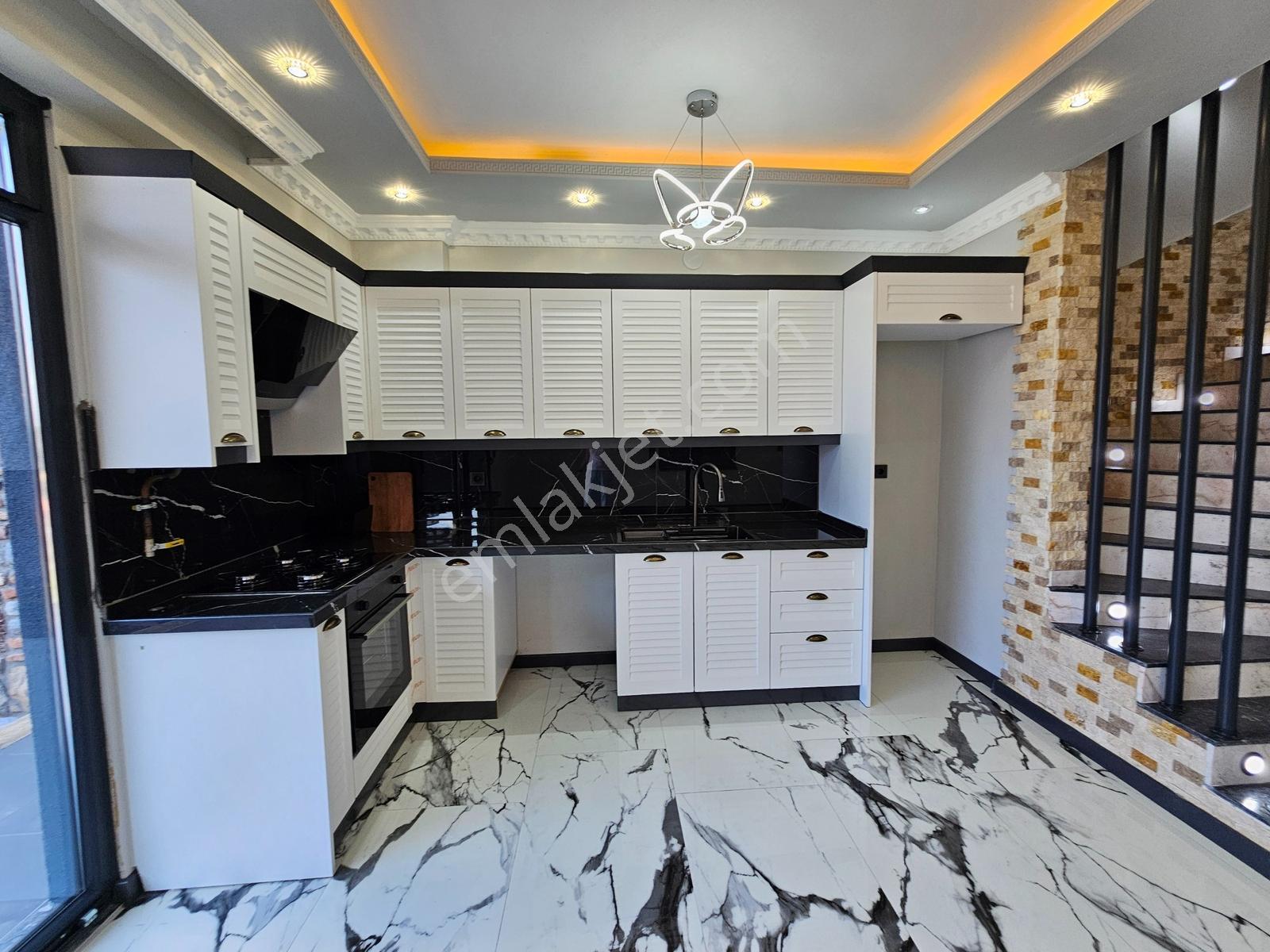 4+1 Müstakil Havuzlu ,denize Yürüme Mesafesinde Kiralık Villa - Görsel 24