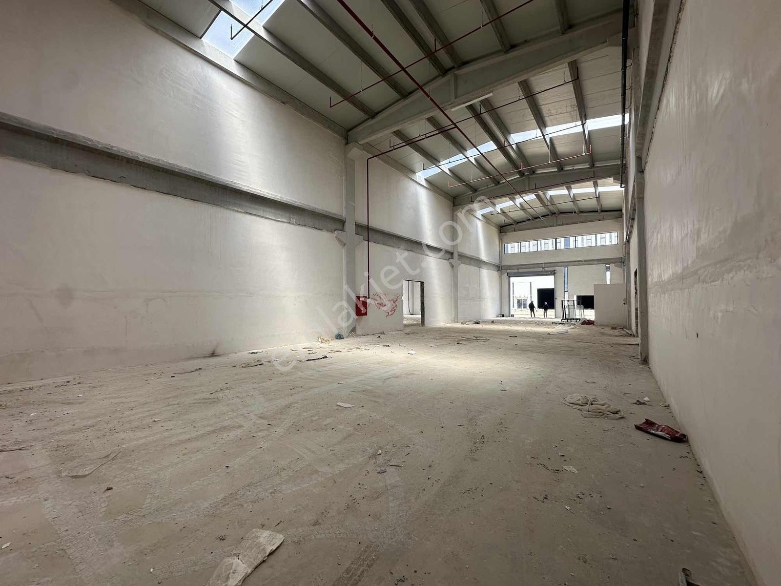 Akyurt Ravlı Sanayi Sitesi 360m2 Kullanımlı Satılık - Görsel 7