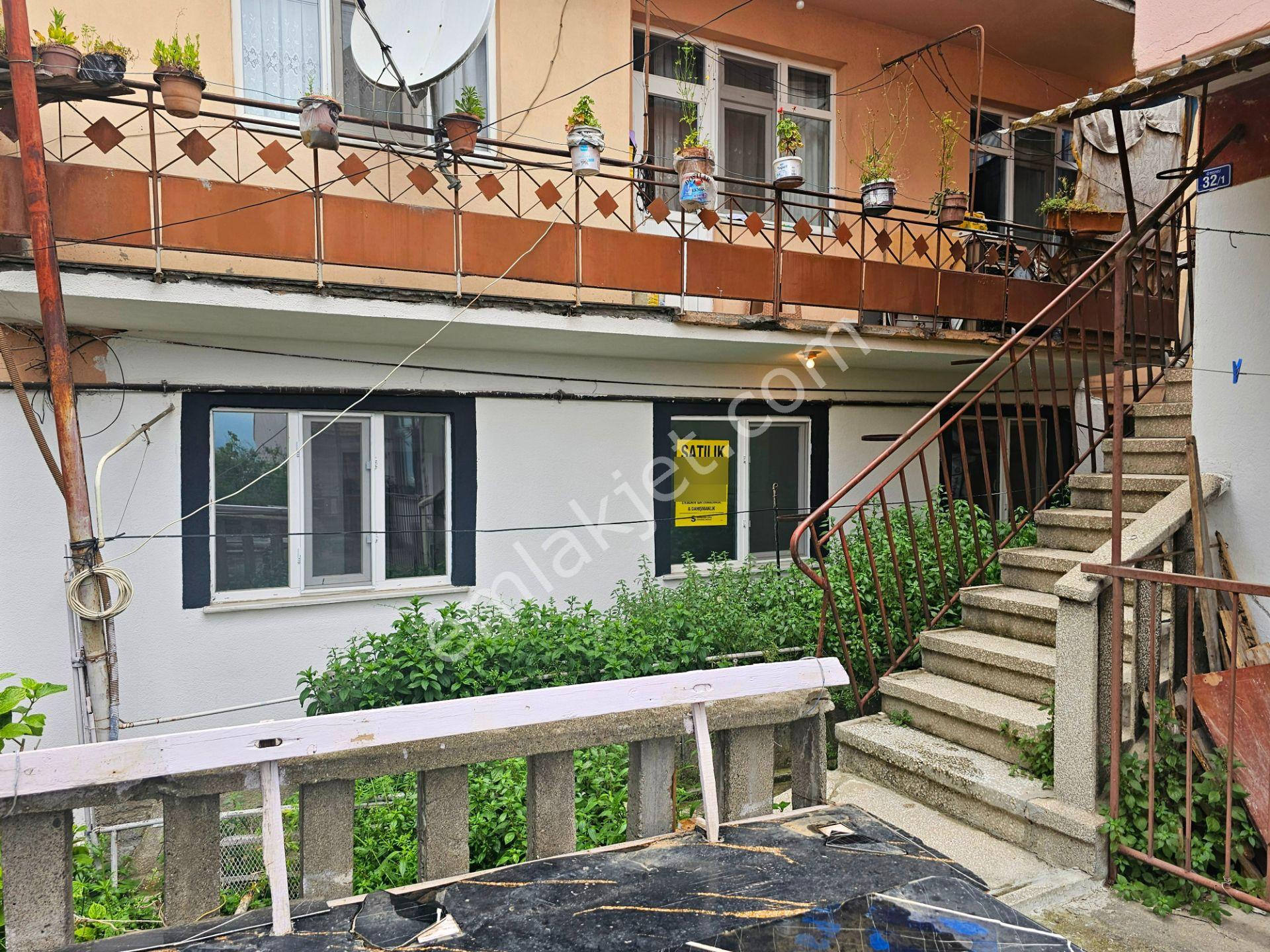 İzmit 28 Haziran Mah.'de İçi Komple Yenilenmiş Satılık 2+1 Daire - Görsel 28