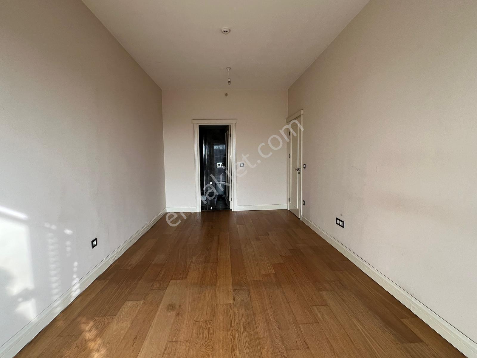 Venezia Mega'da Kiralık 2+1 Boş Avm Mnz. Çift Banyo Aylık Ödemeli Daire - Görsel 7
