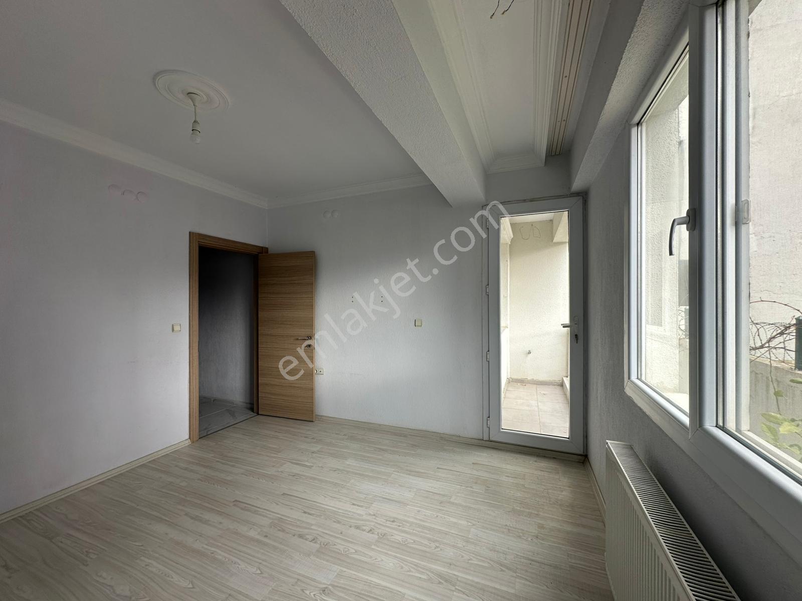 Menemen Zeytinlik Mahallesi’nde 3+1 Bahçe Kullanımlı Kiralık Daire - Görsel 16