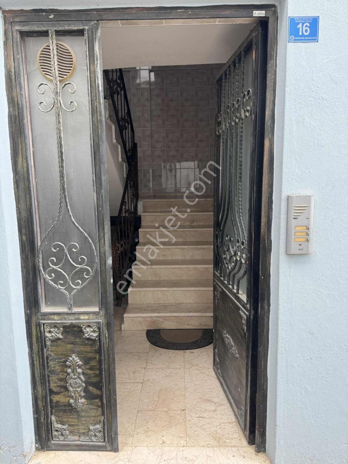 Serdivan Mobilyacılar Sanayi Yanı Kiralık Full Eşyalı 3+1 Daire - Görsel 12