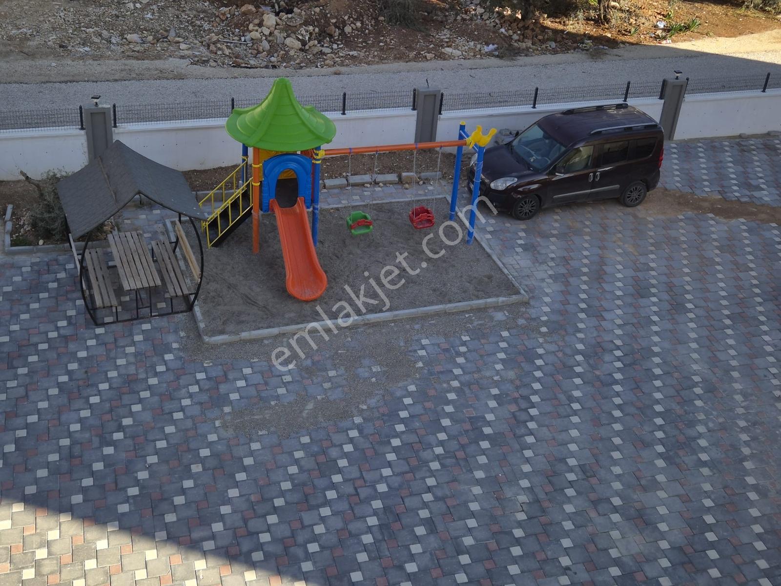 Göçerlerde Şehir Hastanesi 2 Km Havuzlu Site İçi*1+1 Daire - Görsel 16