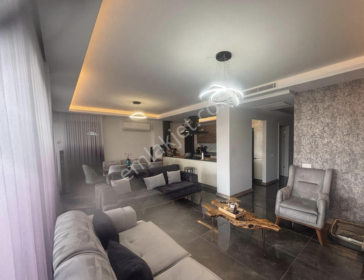Kuşadası Kadınlar Denizinde | Lüks Müstakil 3+1 Villa - Görsel 31