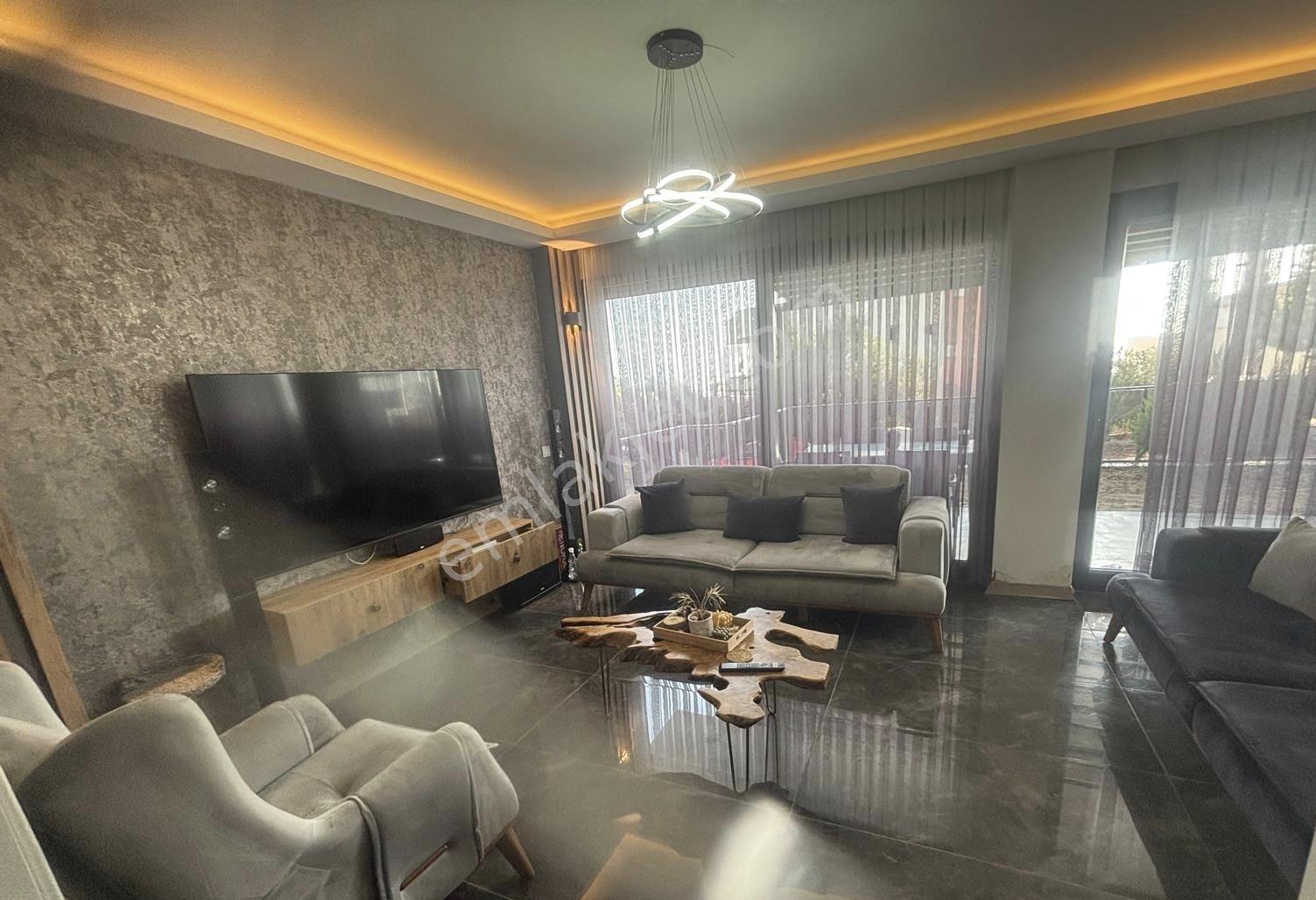 Kuşadası Kadınlar Denizinde | Lüks Müstakil 3+1 Villa - Görsel 14
