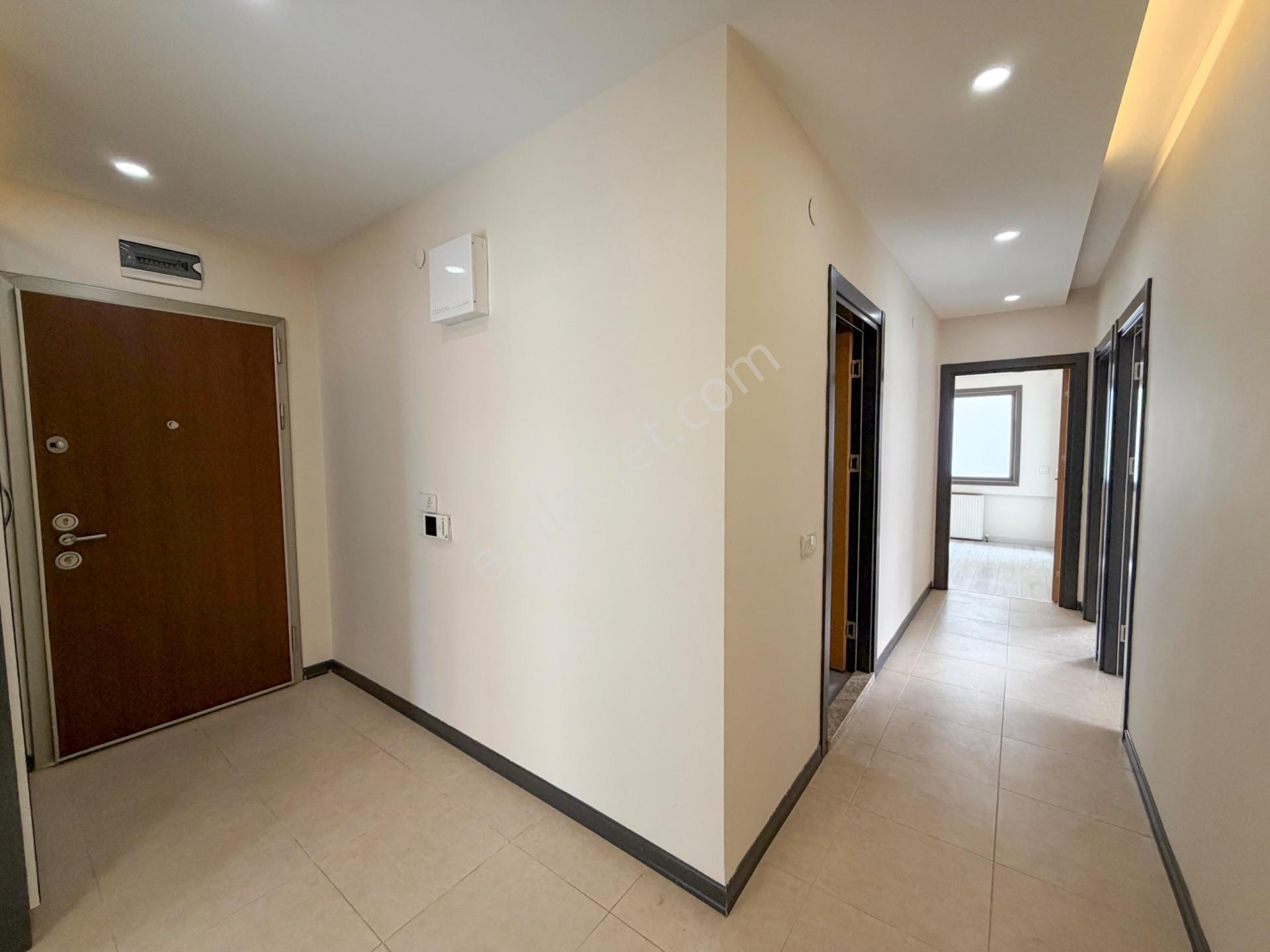 Paşaalanı Mh Çengel Cd Yakınında Kiralık Ara Kat 3+1 Daire - Görsel 15