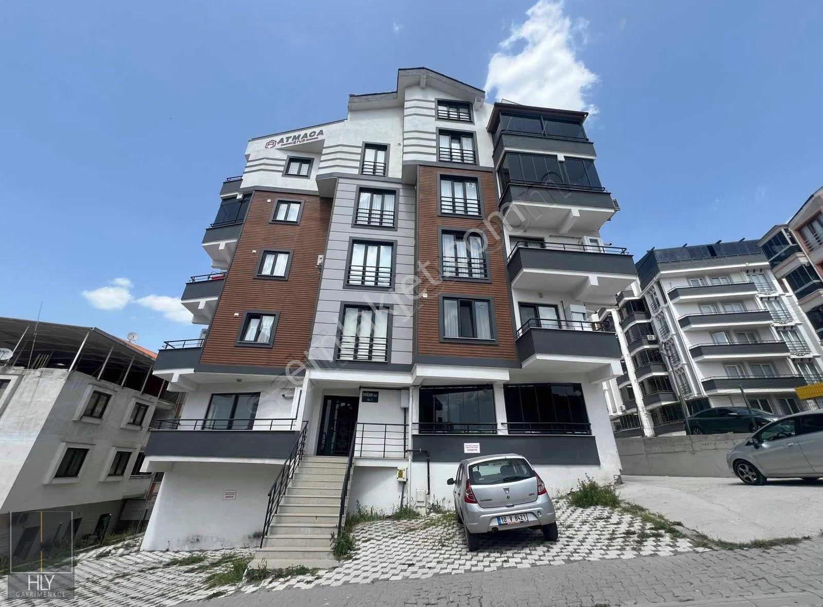 Hly Gayrimenkuldn Cevreyolu Üzeri 2+1 Arakat 100m2 Satılık Daire - Görsel 21