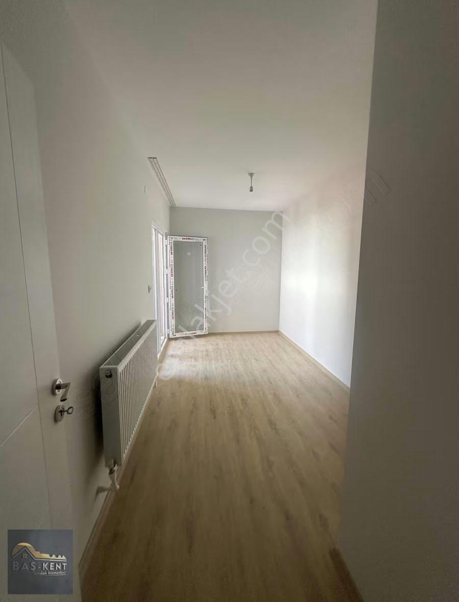 Talatpaşa Mah 2+0 Kiralık Daire Kapalı Otopark Ayrı Mutfak - Görsel 7