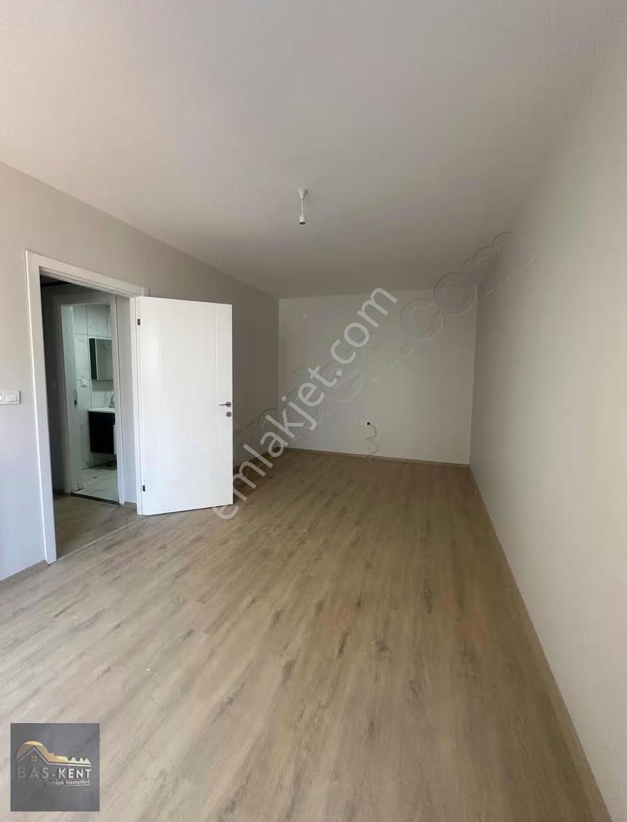 Talatpaşa Mah 2+0 Kiralık Daire Kapalı Otopark Ayrı Mutfak - Görsel 4