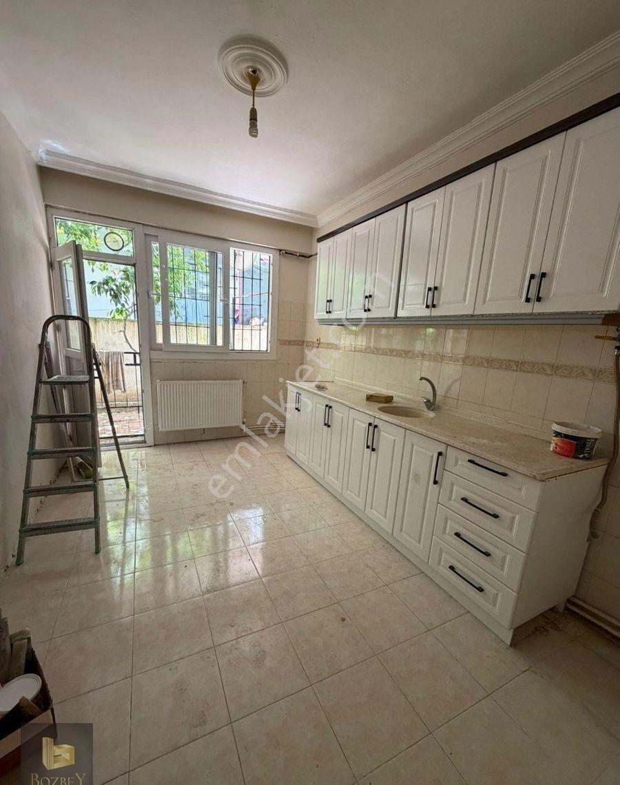 Bozbey Emlak'tan Buca Fırat Mah. 1+1 70 M2 Kapalı Mutfak Doğalgazlı Kiralık Daire - Görsel 6
