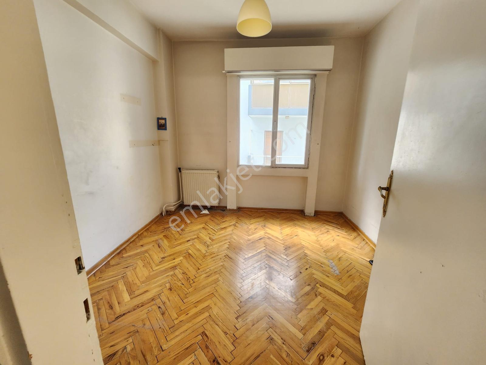 Boğaziçi Restorantın Sokağında Satılık 3+1 Daire - Görsel 18