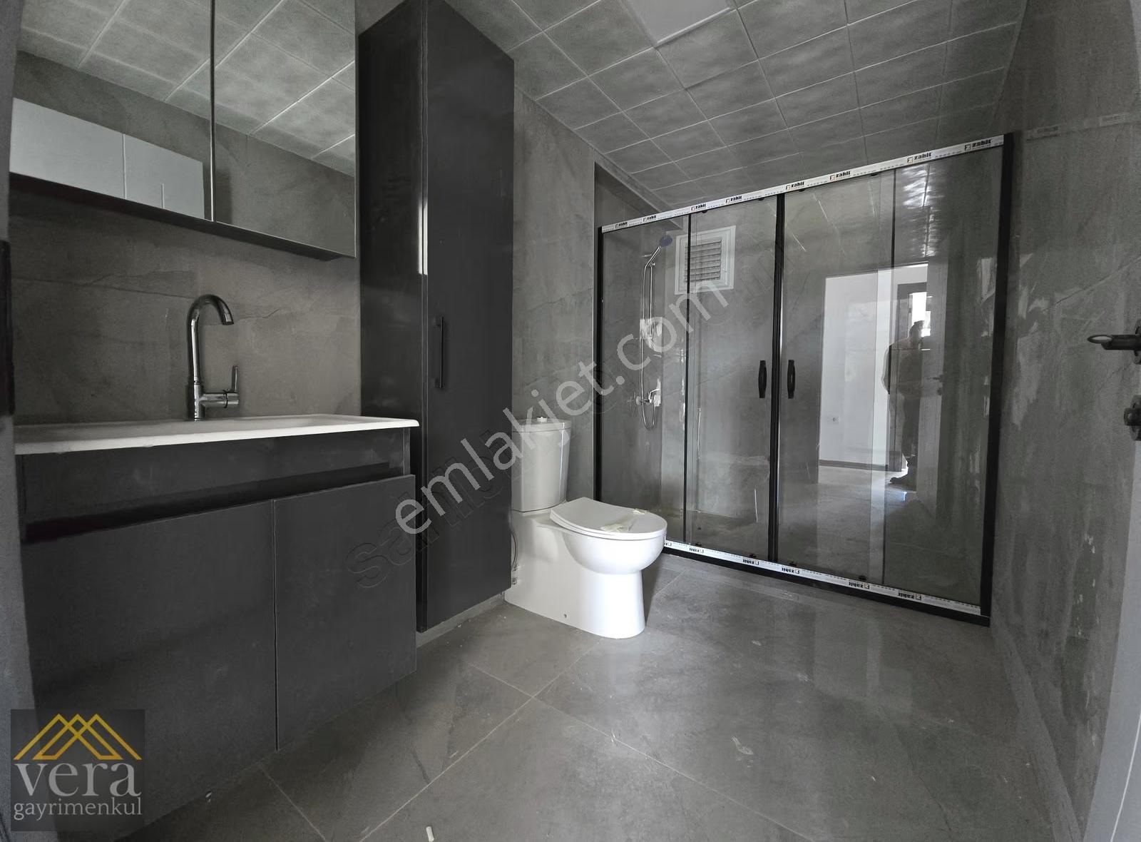 Sitede 13. Kat 4+1 Full Manzaralı İskan-mantolama Geniş Balkon - Görsel 12