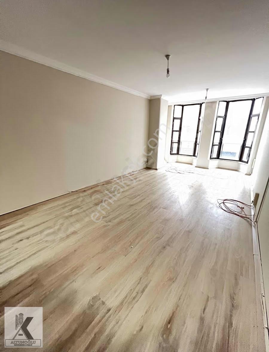 Altunoğlu"ndan Mert Yıldırım İş Hanında Ön Cephe Kiralık Ofis - Görsel 7