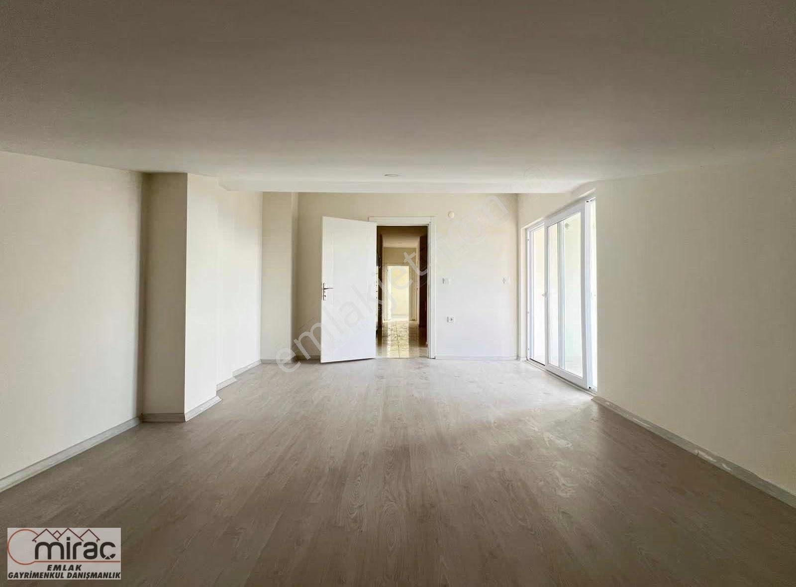 Doğa Manzaralı Etrafı Tamamen Açık Köşe Dubleks Daire - Görsel 16