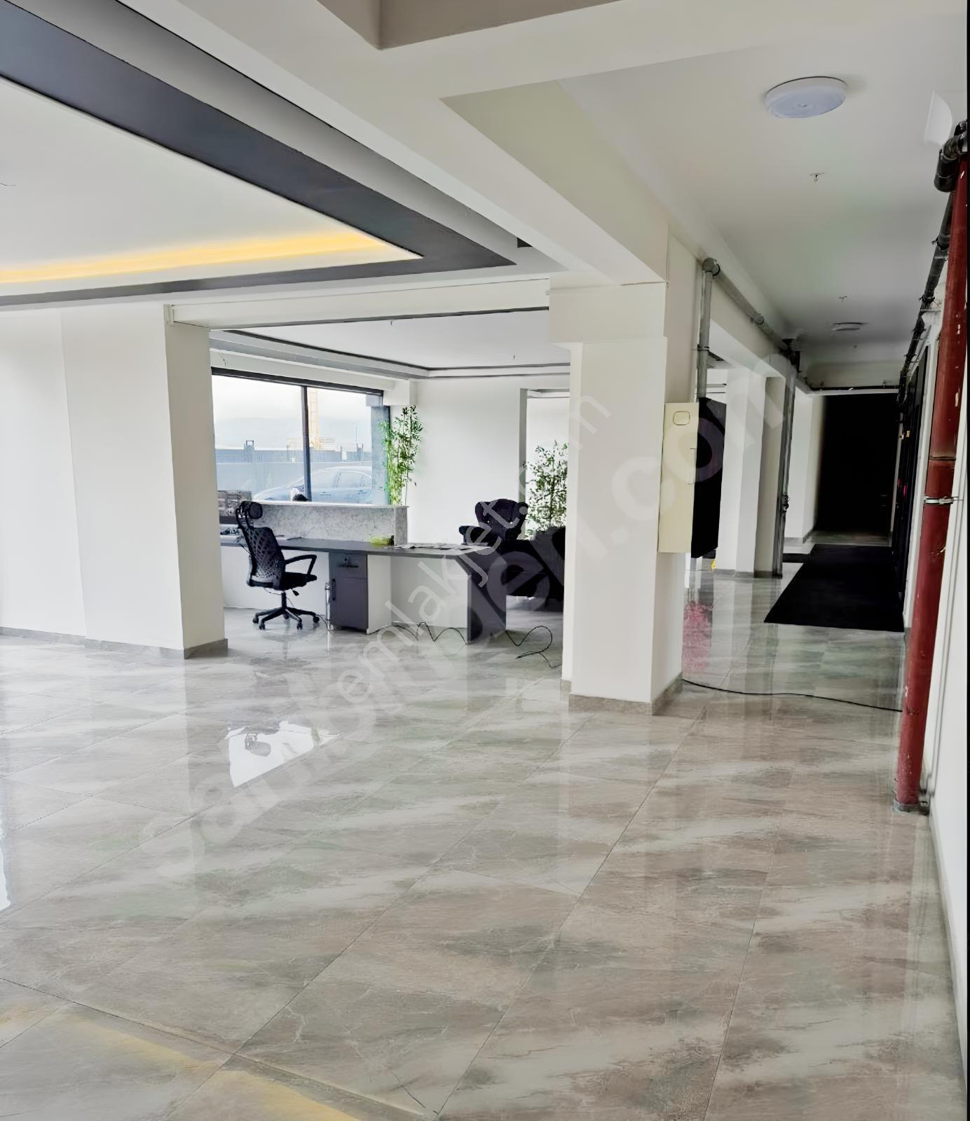 Dr. Alp Tower Sitesi 1+1 Net 45 M² 11.kat Eşyalı Kiralık Daire - Görsel 3