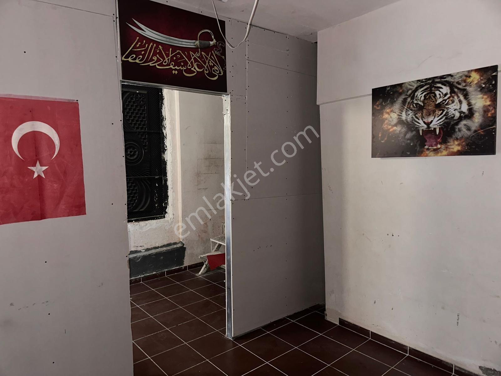 General Zeki Doğan 518. Cadde Üzerinde Satılık Dükkan - Görsel 11