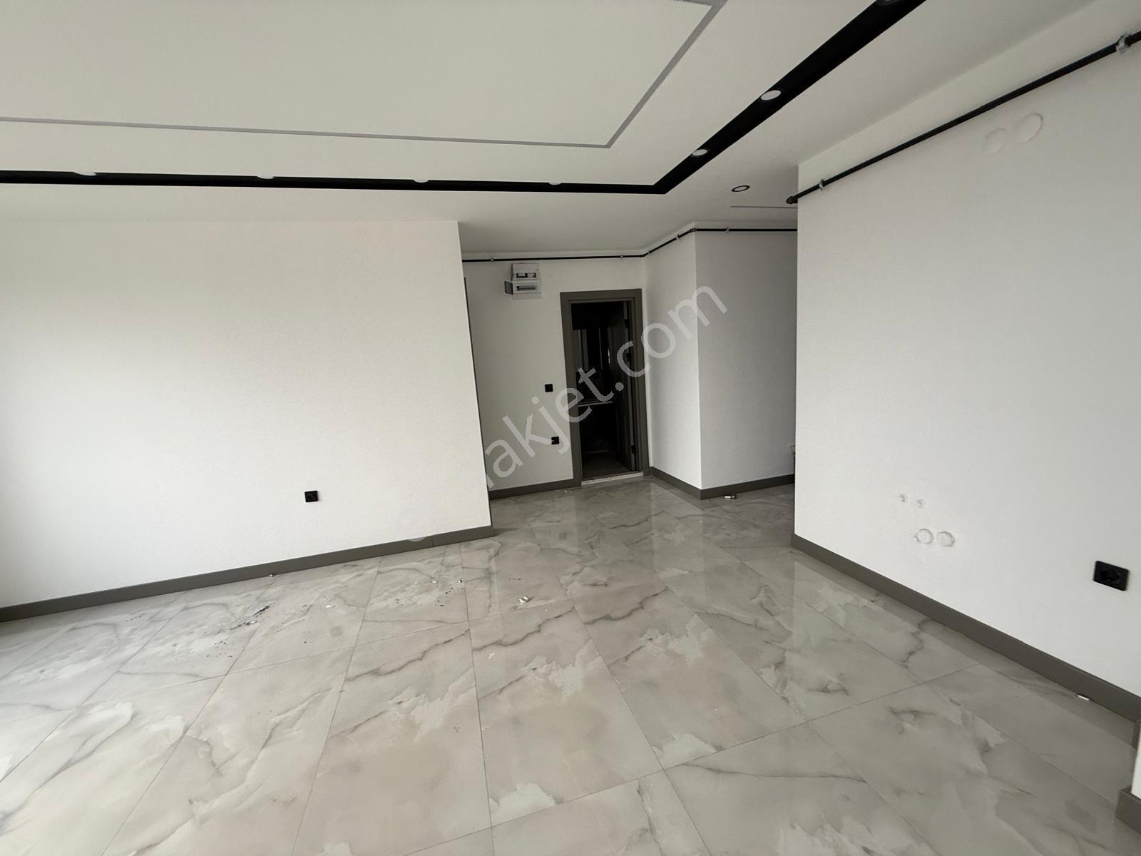 Yağmur Emlak'tan Türker Plaza'da Kiralık 1+1 Ofis/daire - Görsel 4
