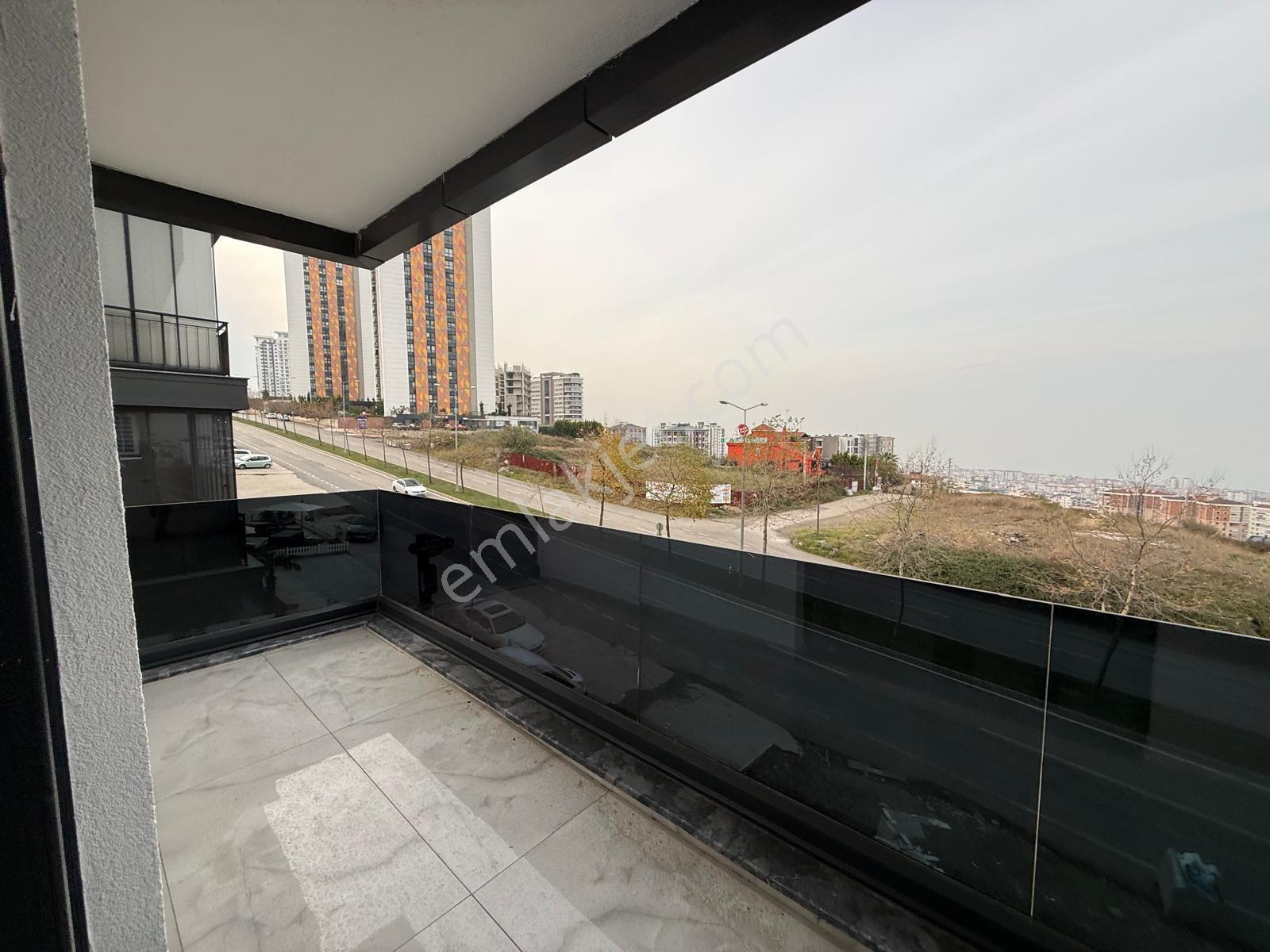 Yağmur Emlak'tan Türker Plaza'da Kiralık 1+1 Ofis/daire - Görsel 6