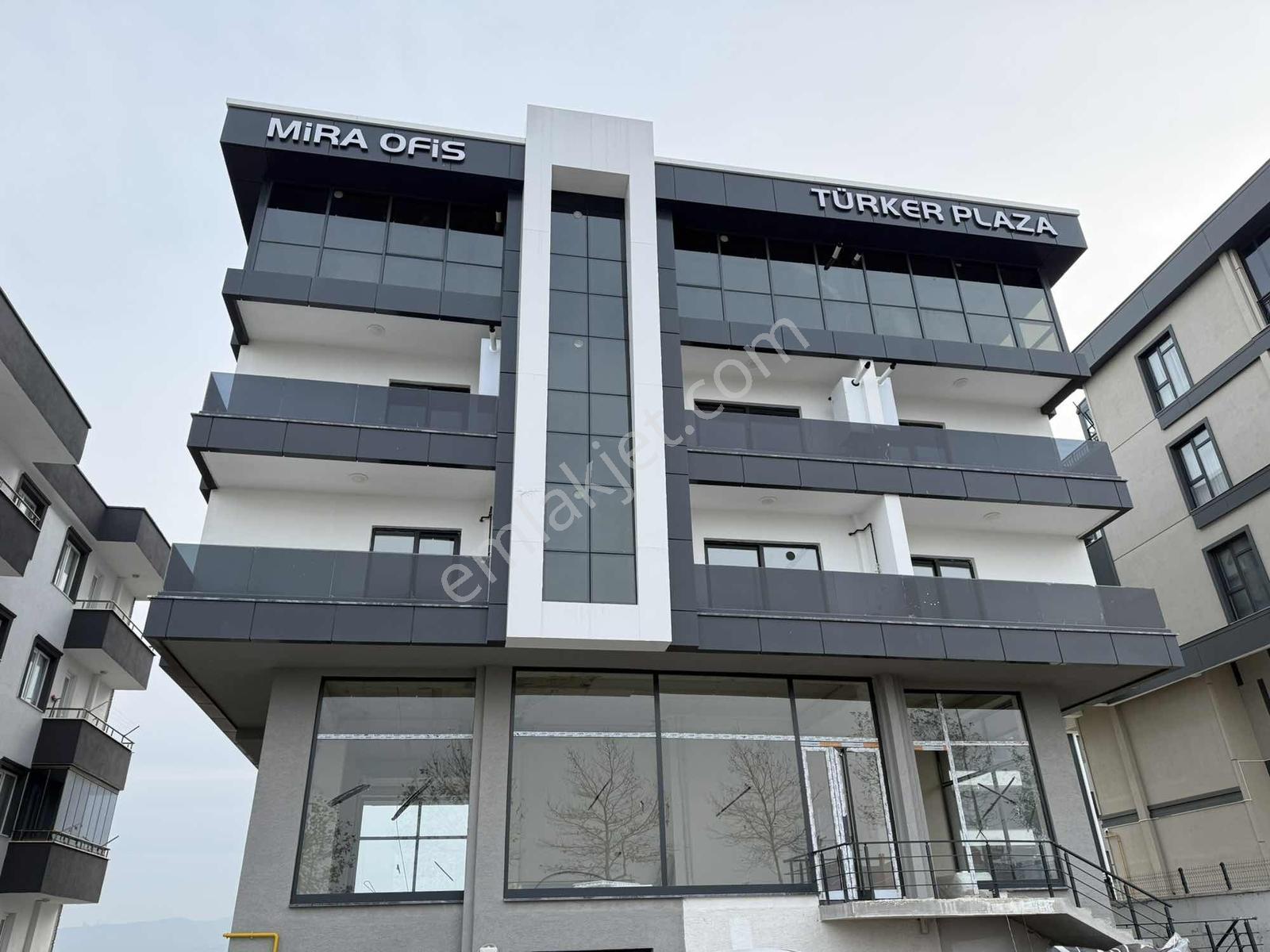 Yağmur Emlak'tan Türker Plaza'da Kiralık 1+1 Ofis/daire - Görsel 29