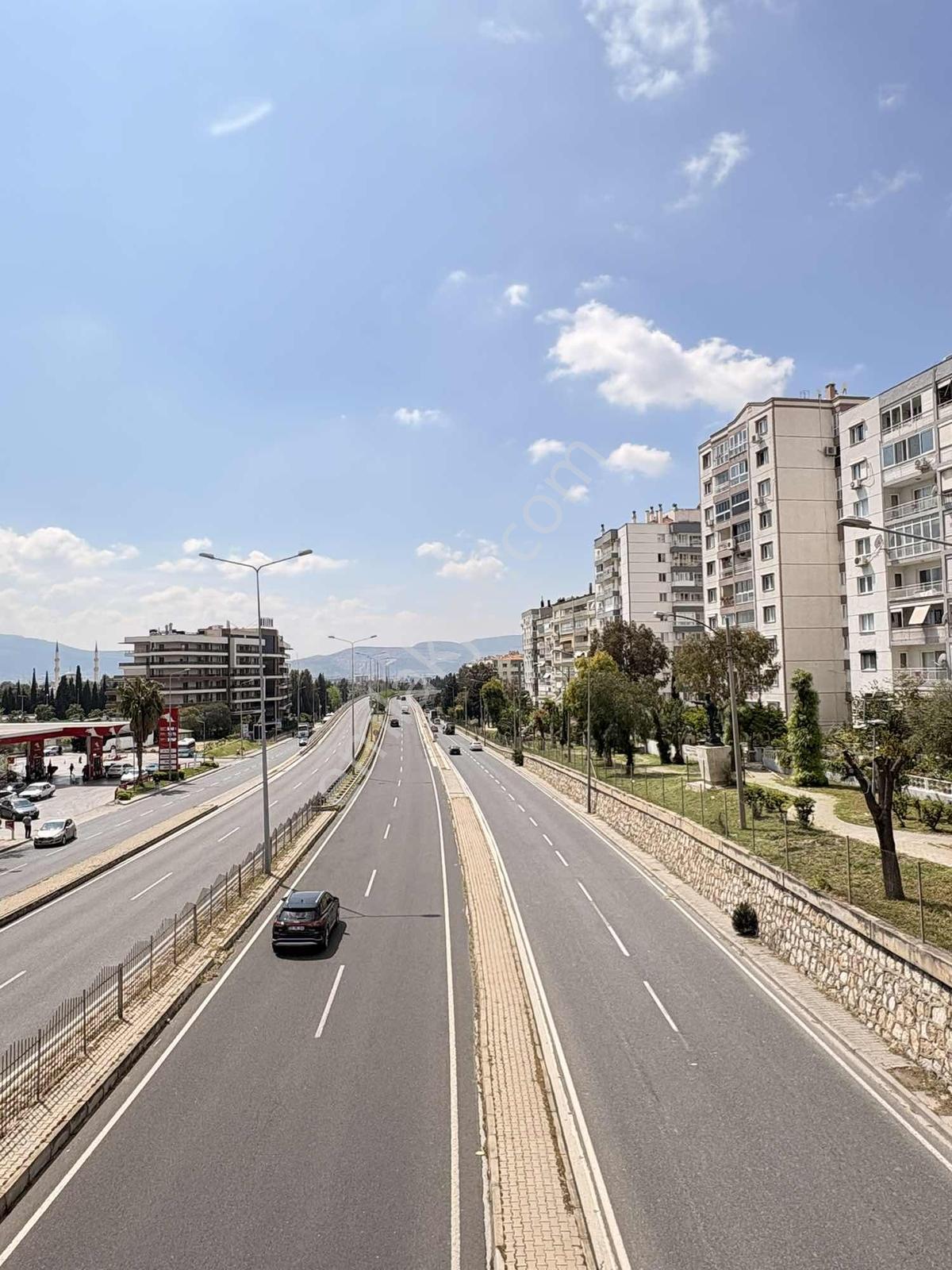 Doğa Dostu'ndan Bornova Kardelen Evleri Eşyalı 1+1 - Görsel 10