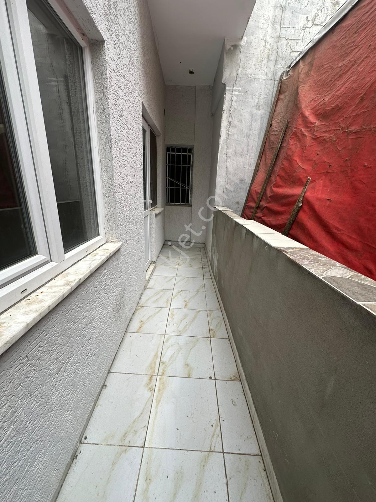 Yunus Emre Mahallesinde Giriş Katı 2+1 Kiralık Daire - Görsel 22