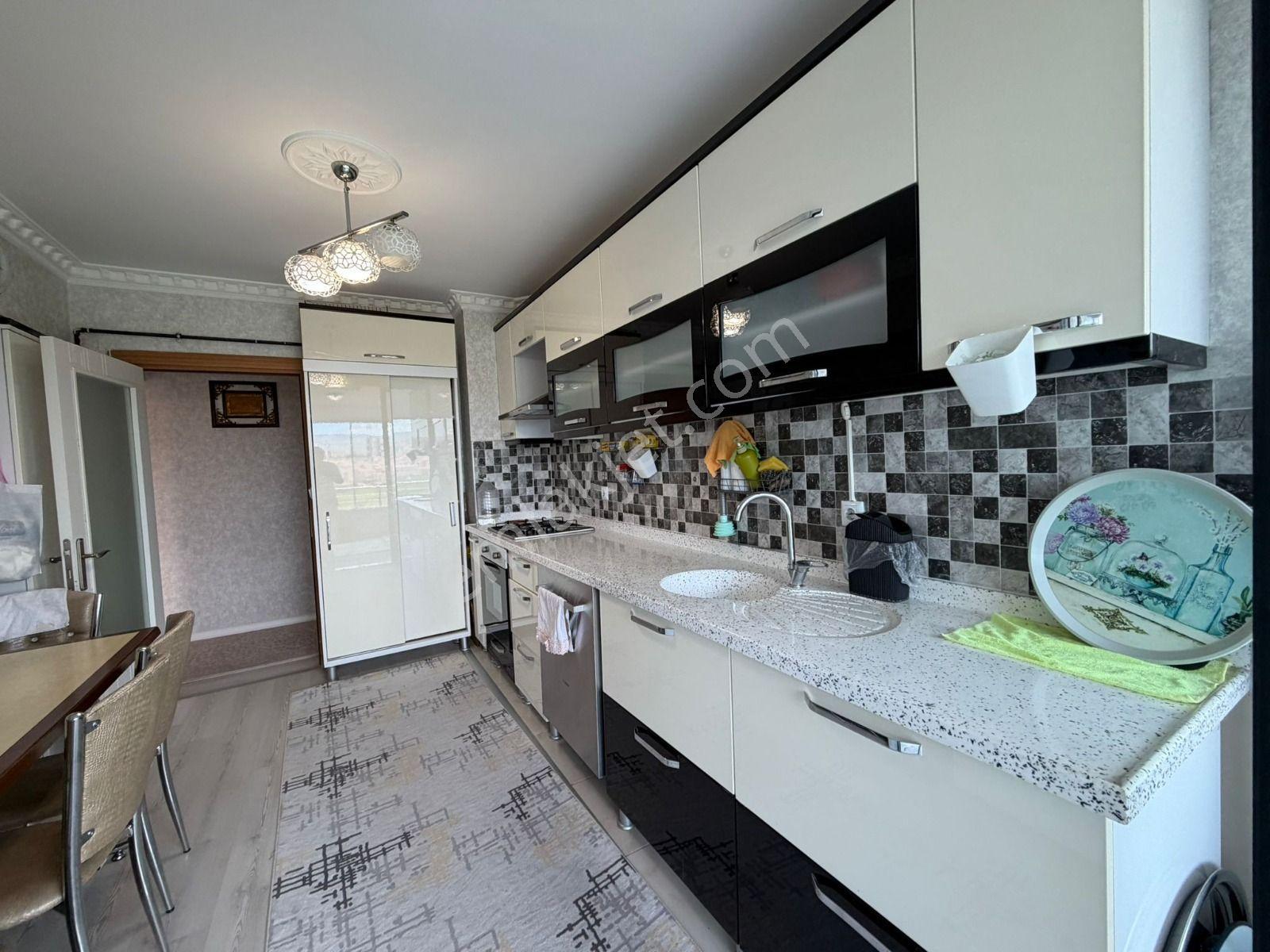 Kent'ten Bölgenin En İyi Site Teras Balkon 3+1 Otoban Cephe Kupon Daire! - Görsel 29