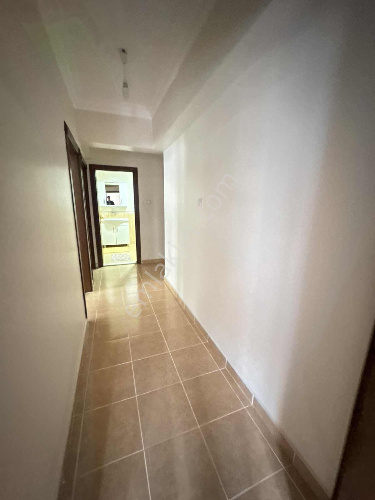 Lider Emlak'tan 3+1 Ara Kat Eyüp Camii Mevkiinde Kiralık Daire ! - Görsel 6
