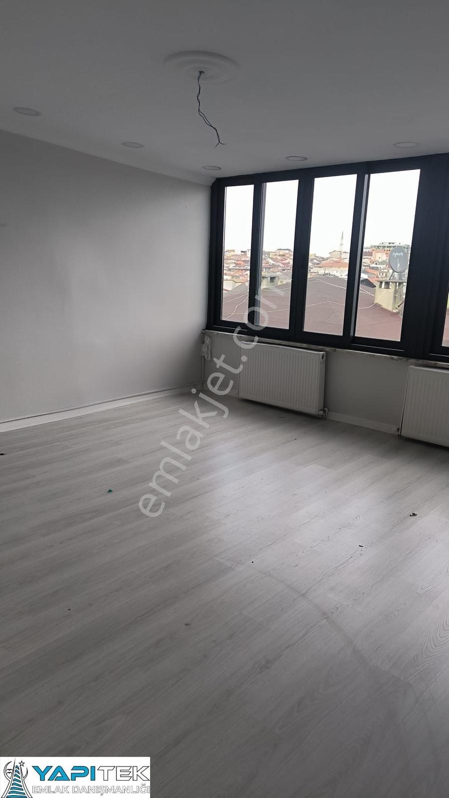 Bahçelievler Zafer Mah. Metrobüse Yürüme Muhteşem Dubleks 4+2 - Görsel 2