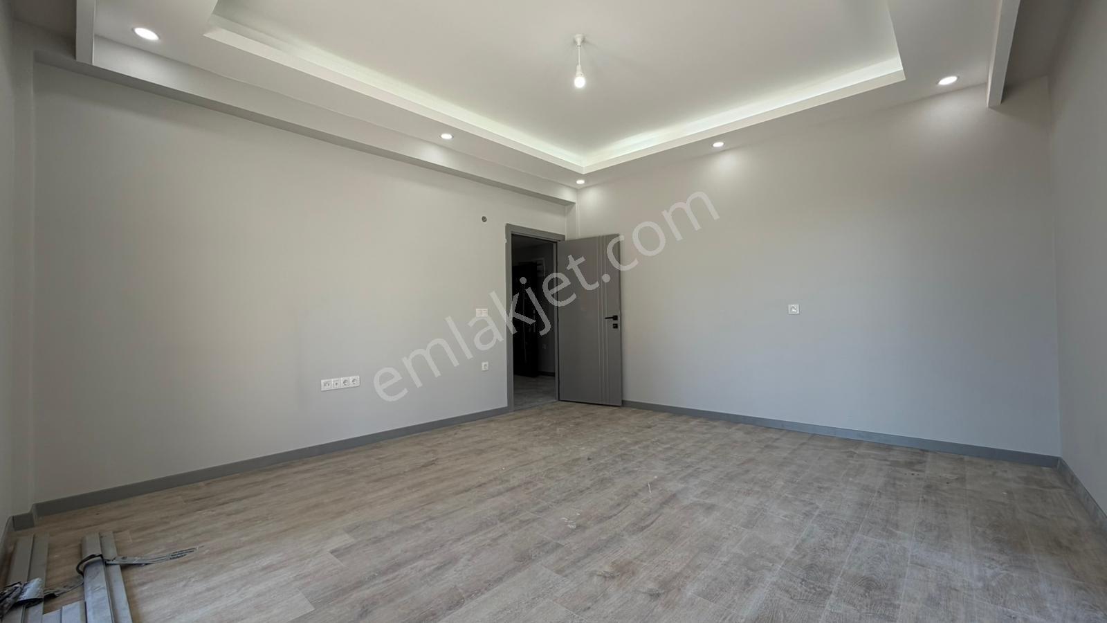 Çiftlikönü Mah Soğancılar Caddesine Yakın 3+1 Satılık Daire - Görsel 5