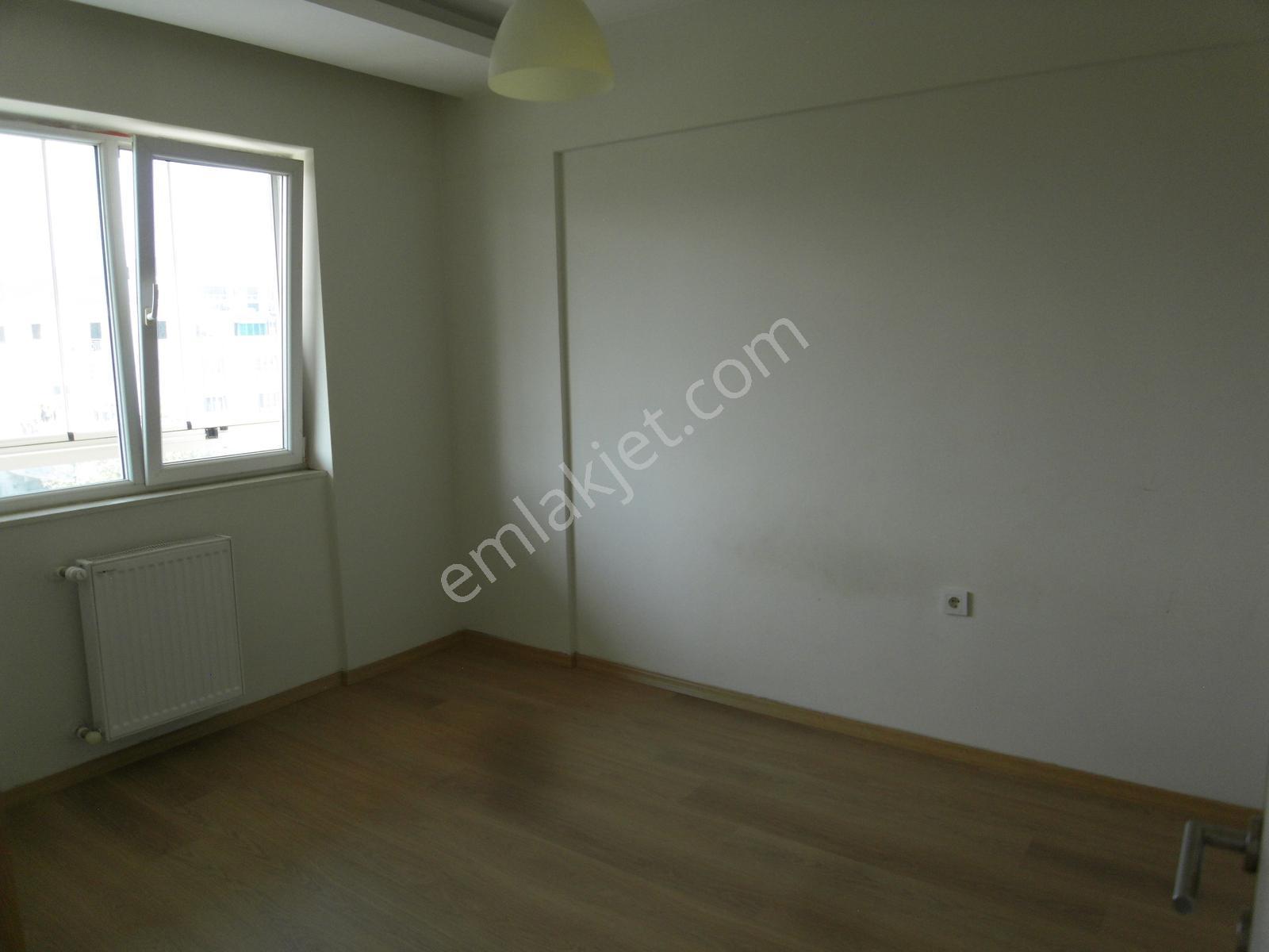 Myvia Bornovada Boş Eşyasız 1+1 Kiralık Daire - Görsel 24