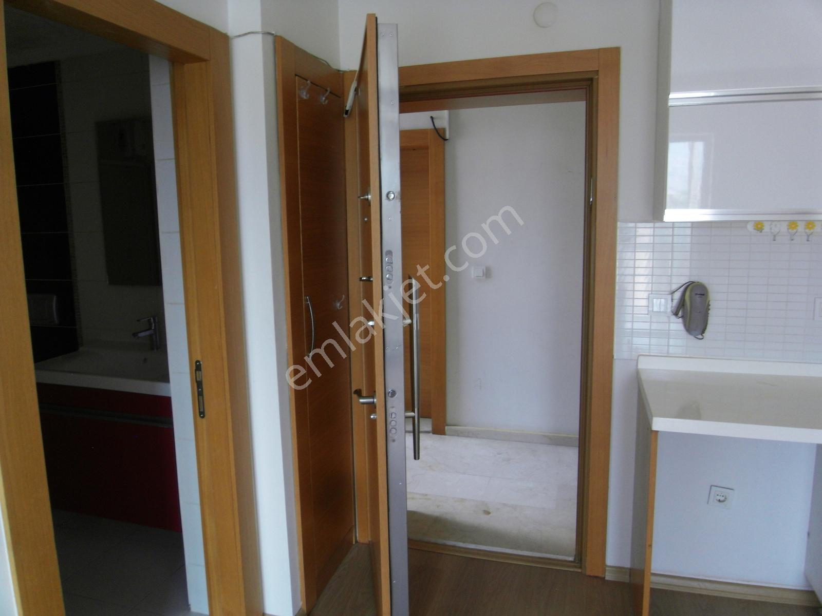 Myvia Bornovada Boş Eşyasız 1+1 Kiralık Daire - Görsel 8