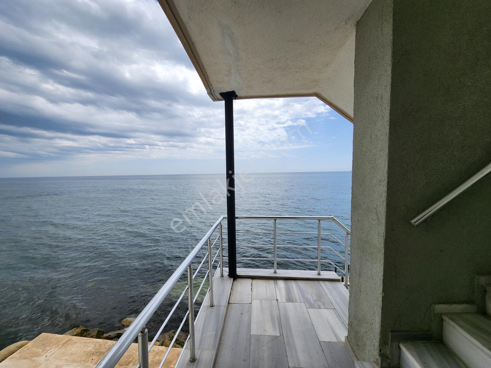 Re/max'tan Gümüşyakada Denize Sıfır Sitede Satılık Daire - Görsel 8