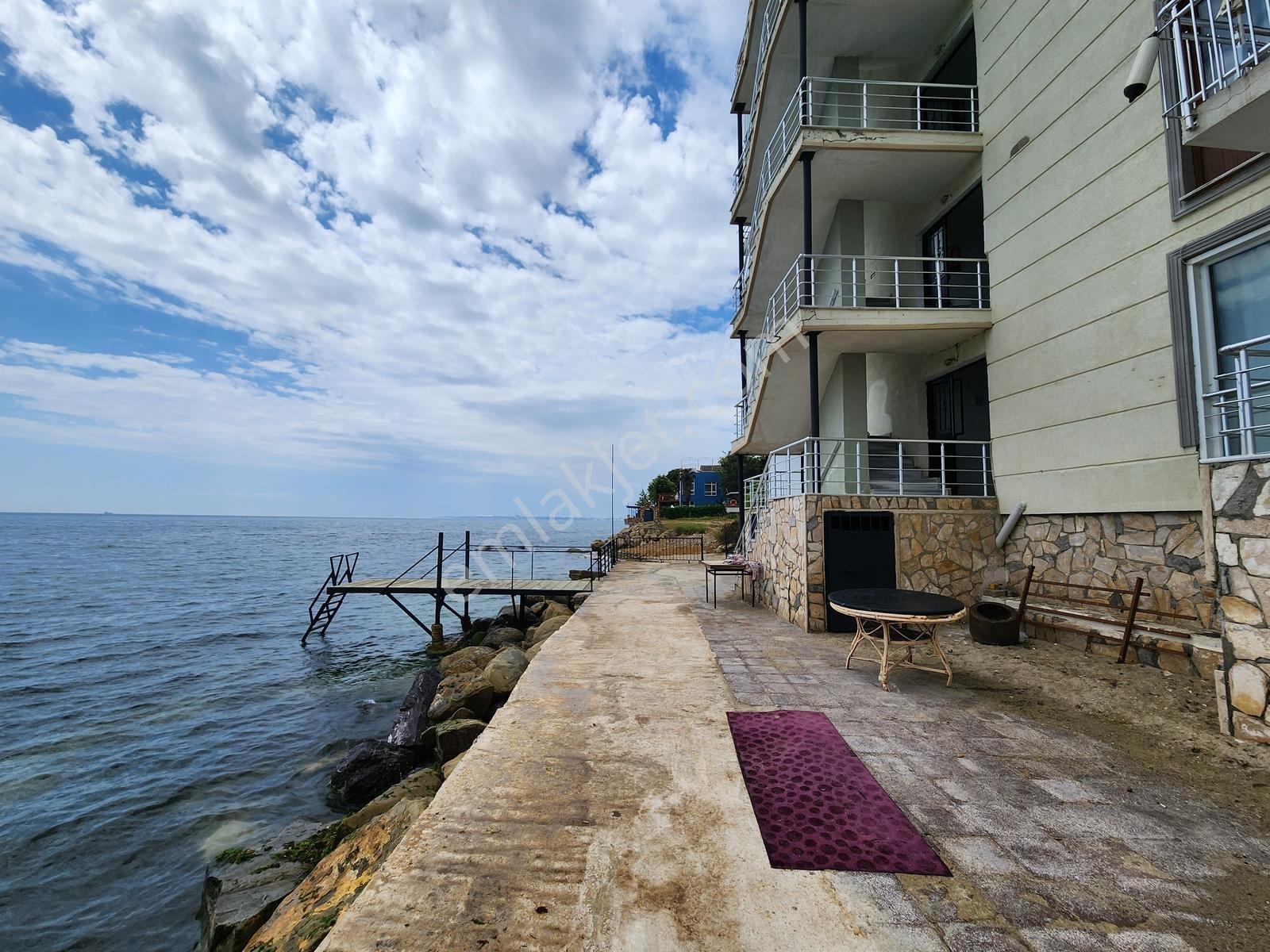 Re/max'tan Gümüşyakada Denize Sıfır Sitede Satılık Daire - Görsel 11