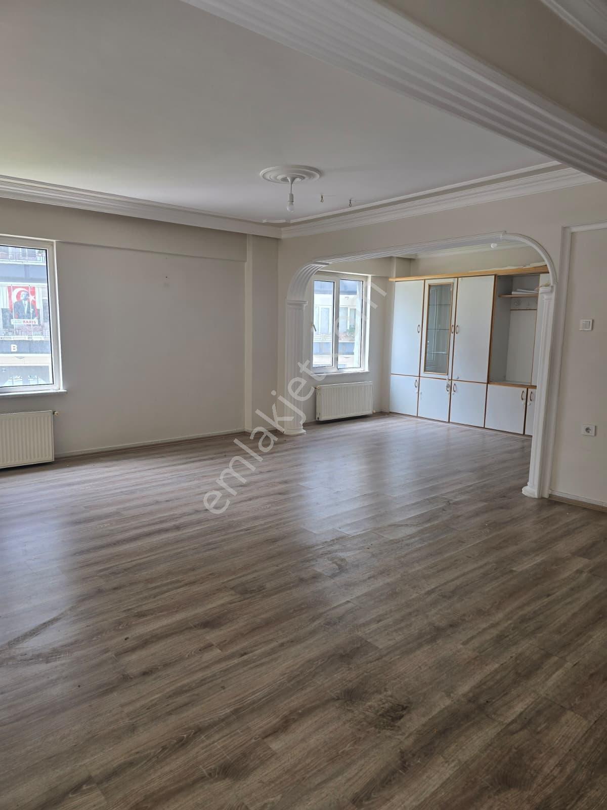 Mudanya Güzelyalıda Deniz Manzaralı Havuzlu Sitede Kiralık Daire - Görsel 14