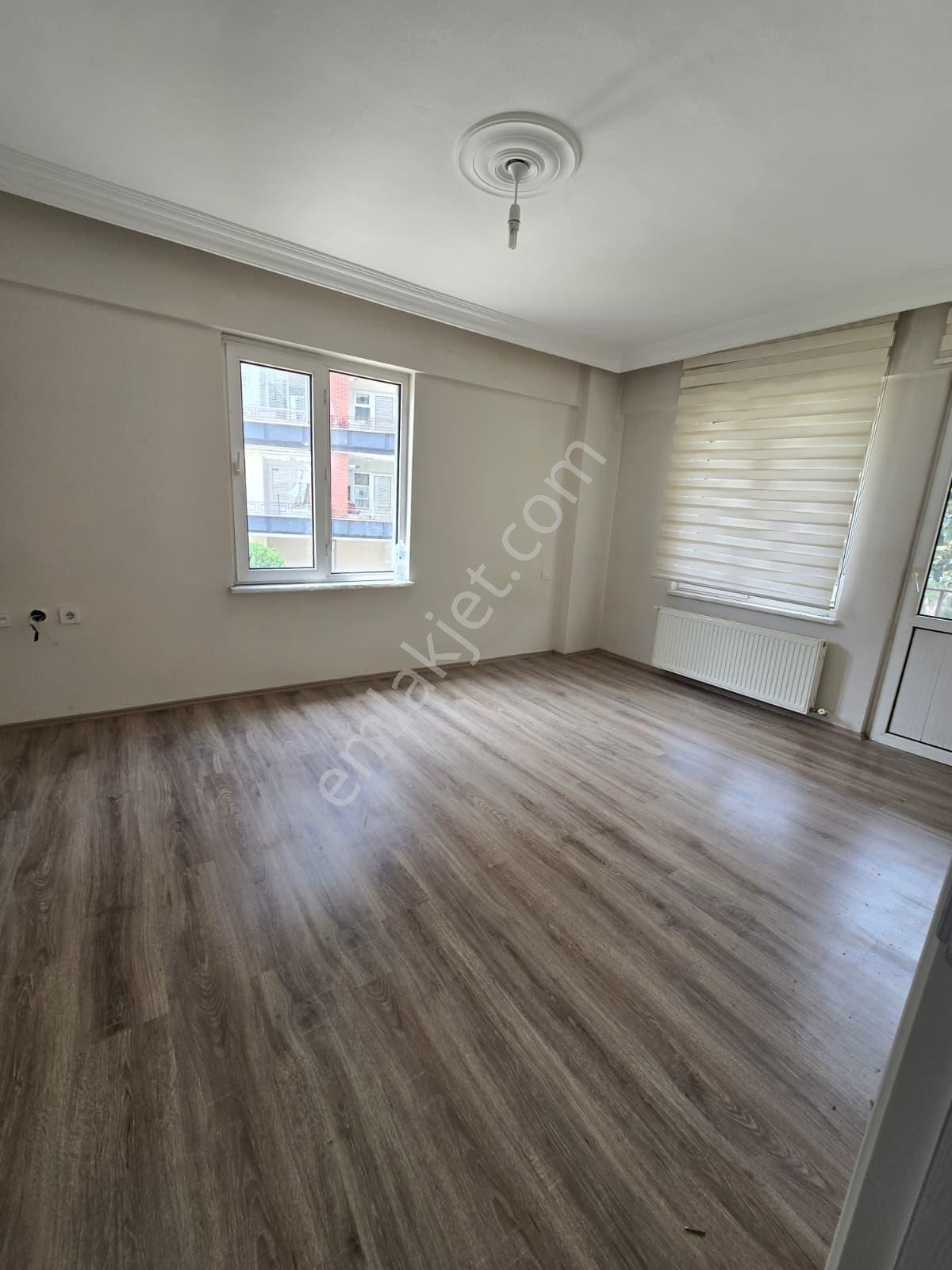 Mudanya Güzelyalıda Deniz Manzaralı Havuzlu Sitede Kiralık Daire - Görsel 6