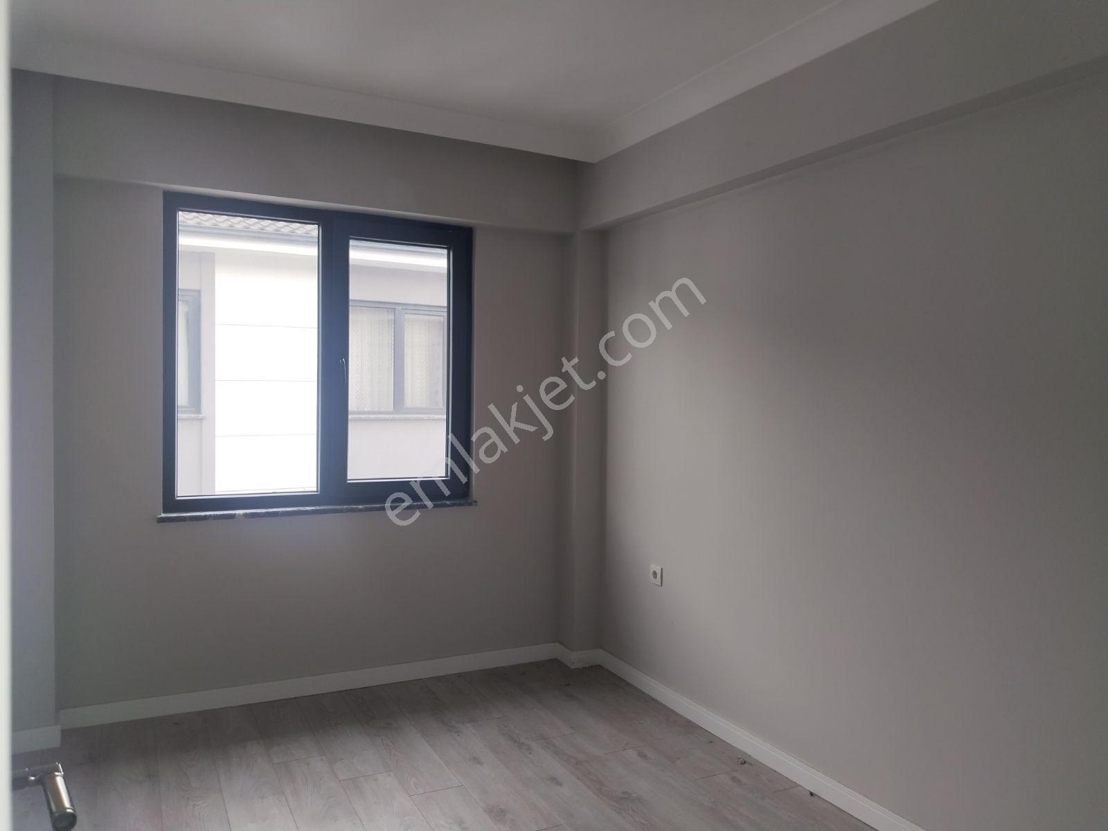 Akermax Gayrimenkulden Kiralık 2+1 Caddeye Yakın Daire