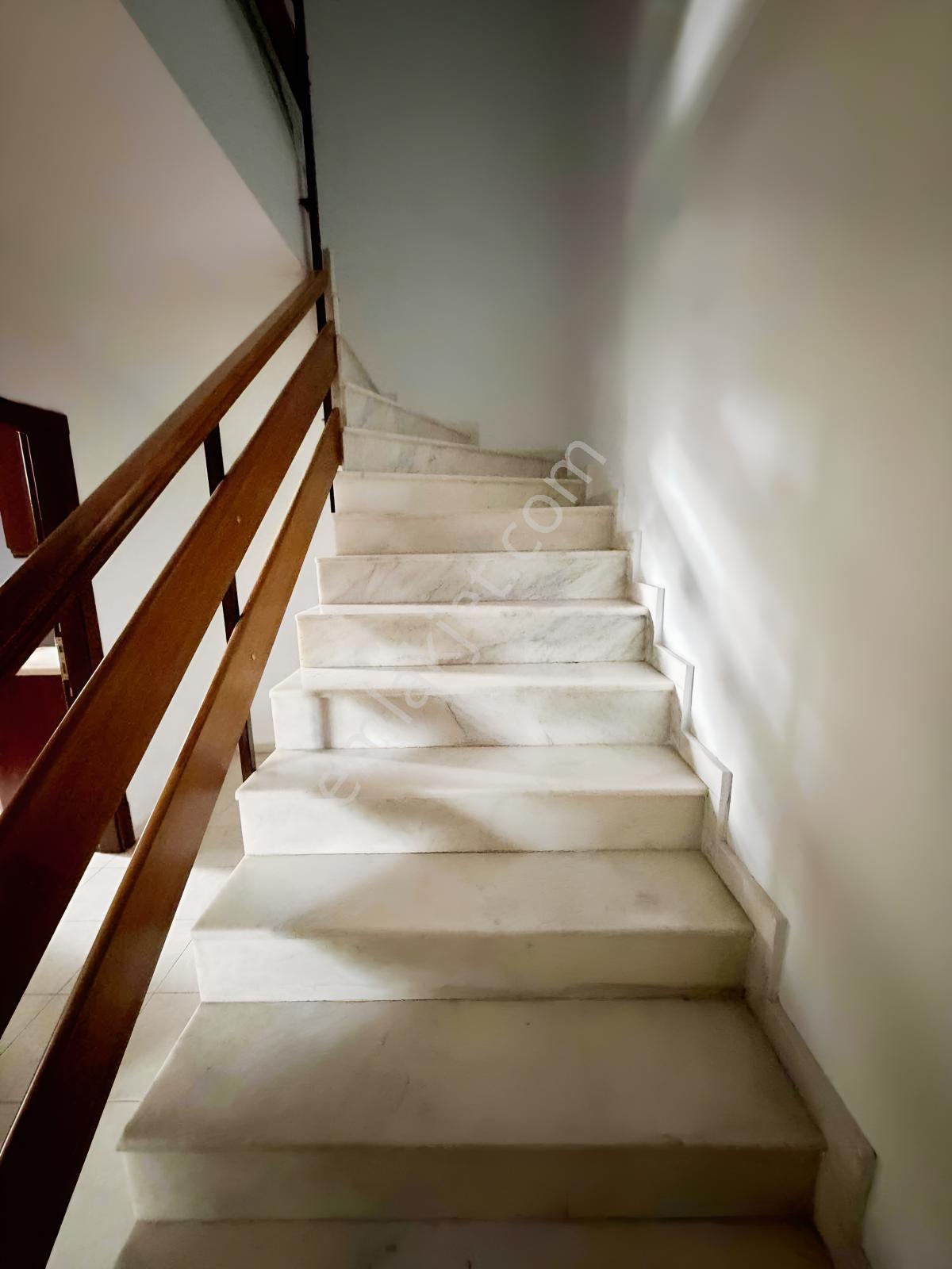 Çankaya Birlik'te 2.5+1 Dublex 110 M2 Satılık Mesken Daire - Görsel 8