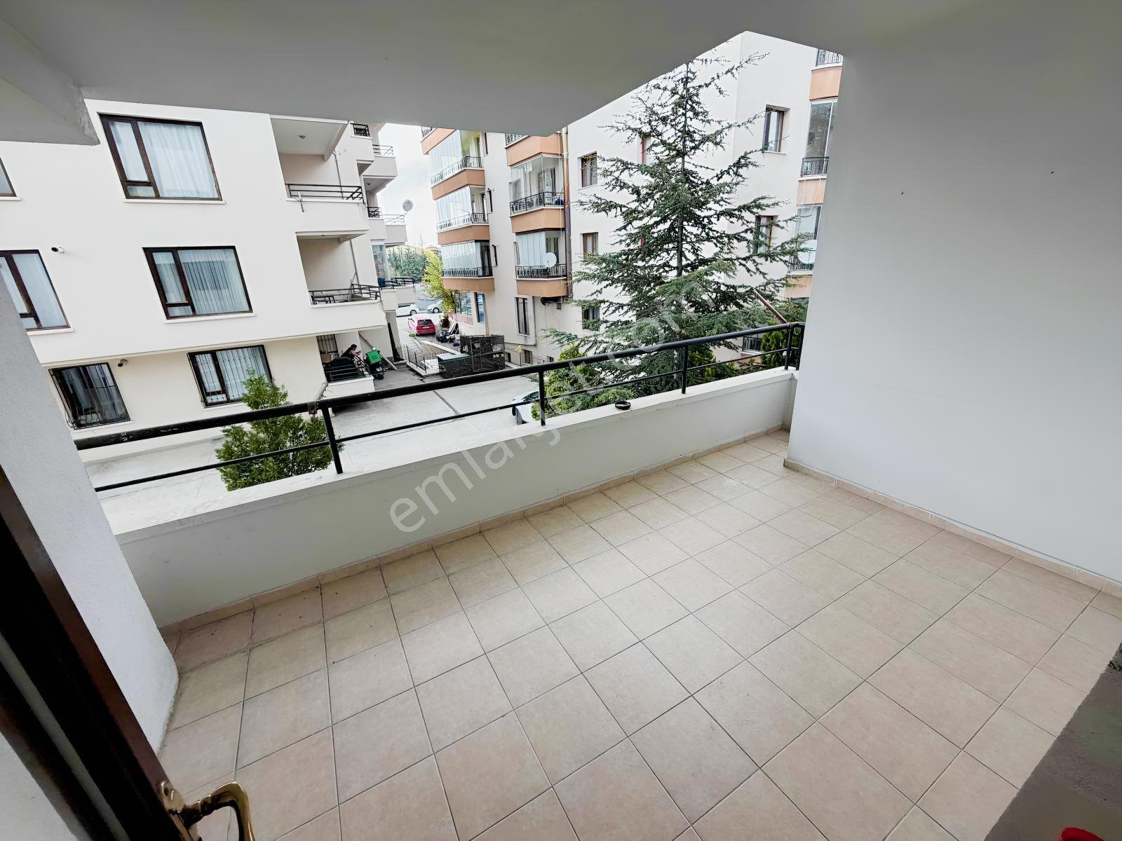 Çankaya Birlik'te 2.5+1 Dublex 110 M2 Satılık Mesken Daire - Görsel 12