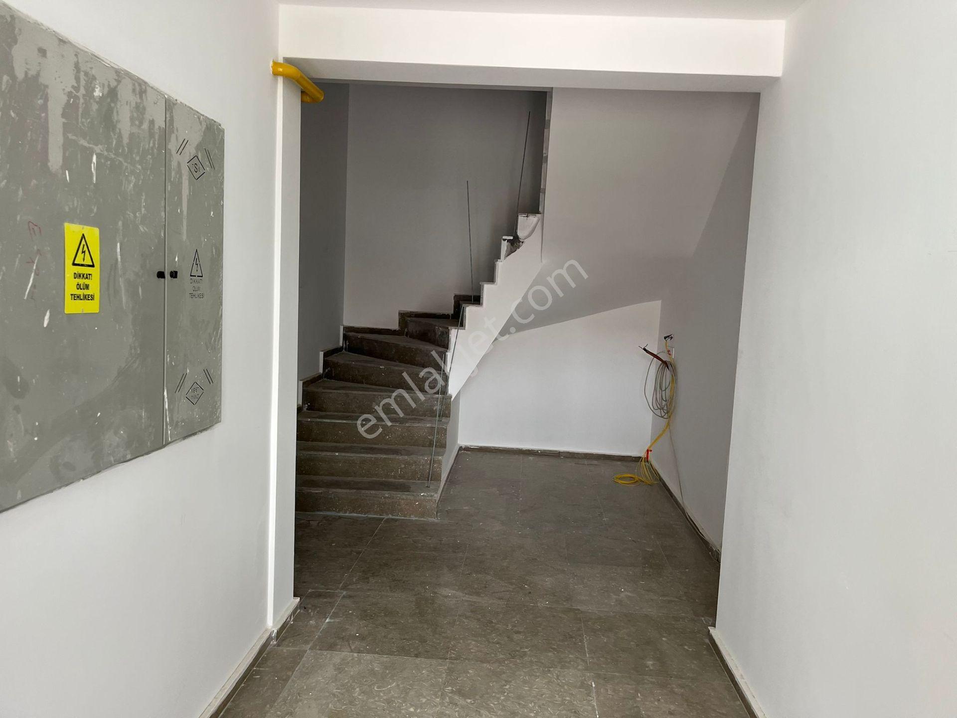 Century 21 Vizyondan Çamlıca Mahallesinde Satılık 3+1 Daire - Görsel 27