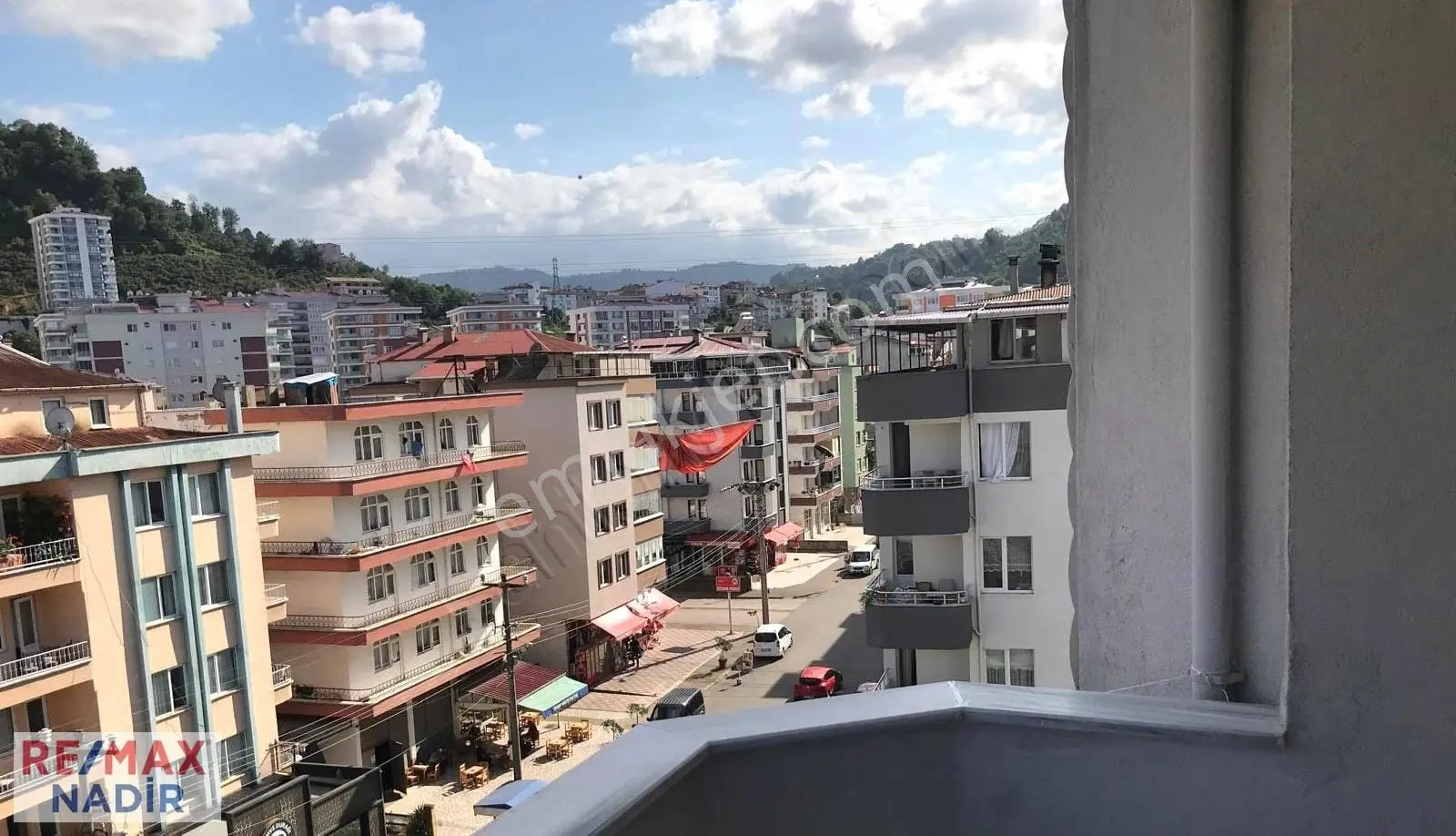 Re/max'ten Teyyaredüzü Hazır Kiracılı Yatırımlık Satılık Daire.! - Görsel 5