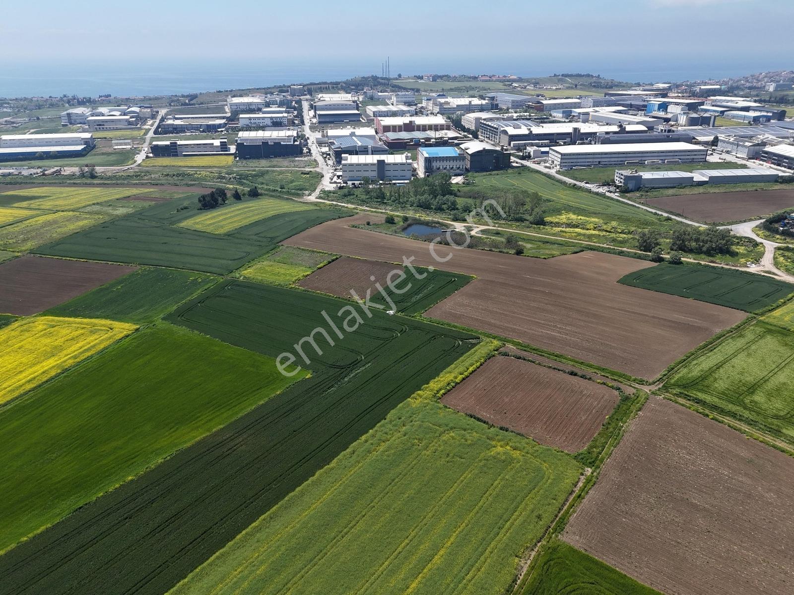 Selimpaşa'da Satılık İyi Konumlu Köşe Başı 2276 M² İmarlı Arsa - Görsel 24