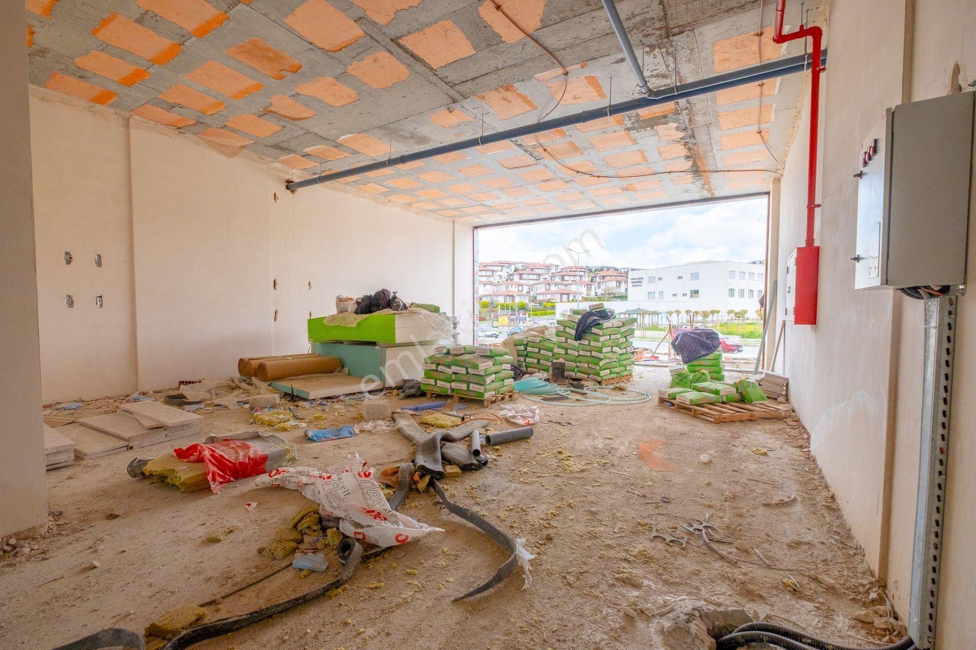 Bahçeşehir Kavşak Lokasyon Eczane'ye Uygun Ticari Ünite - Görsel 10