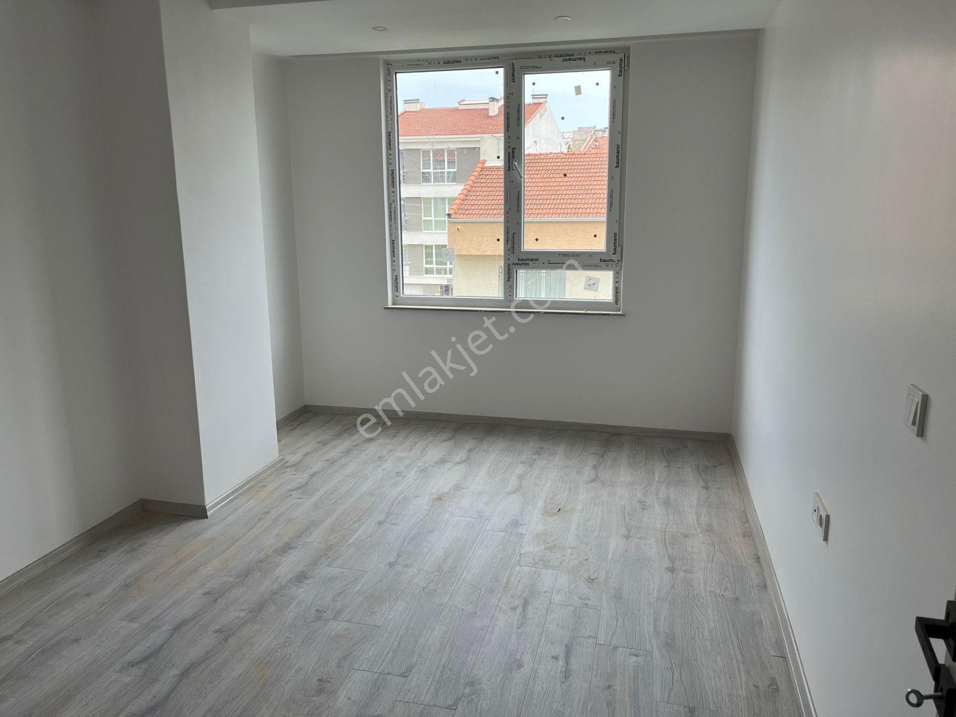 Century 21 Vizyondan Çamlıca Mahallesinde Satılık 3+1 Daire - Görsel 8